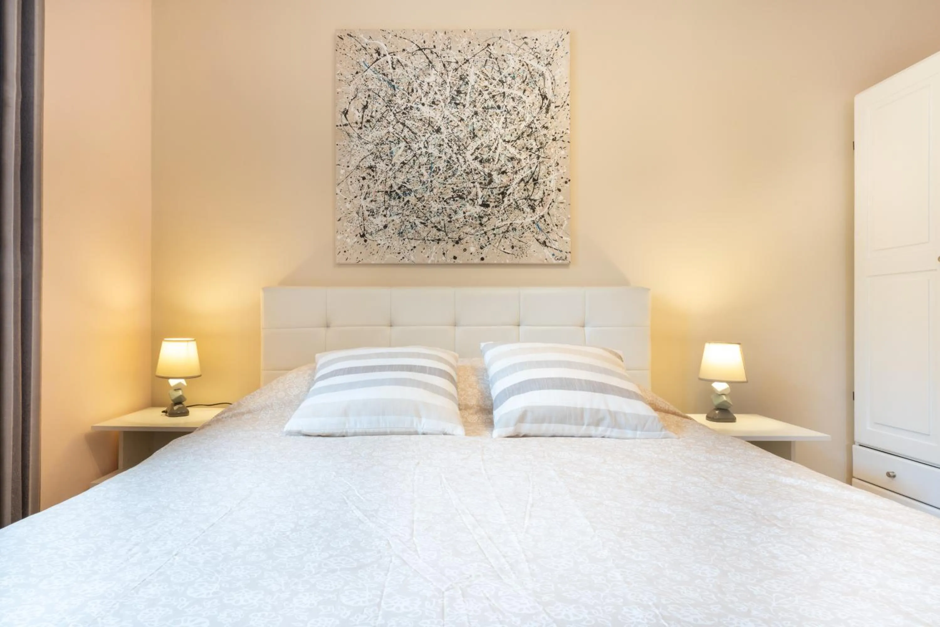 Property building, Bed in Residence Poseidon