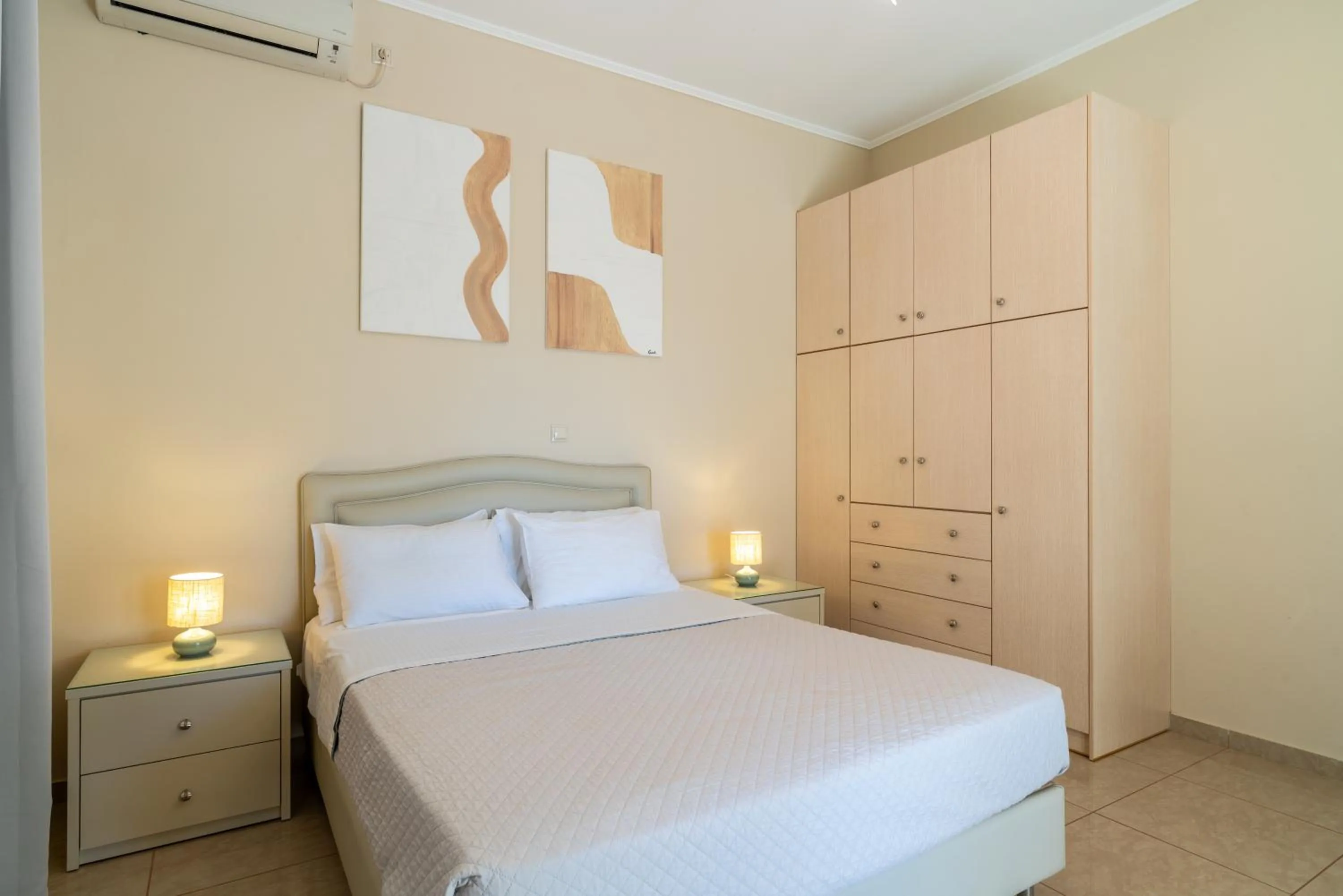 Bed in Residence Poseidon