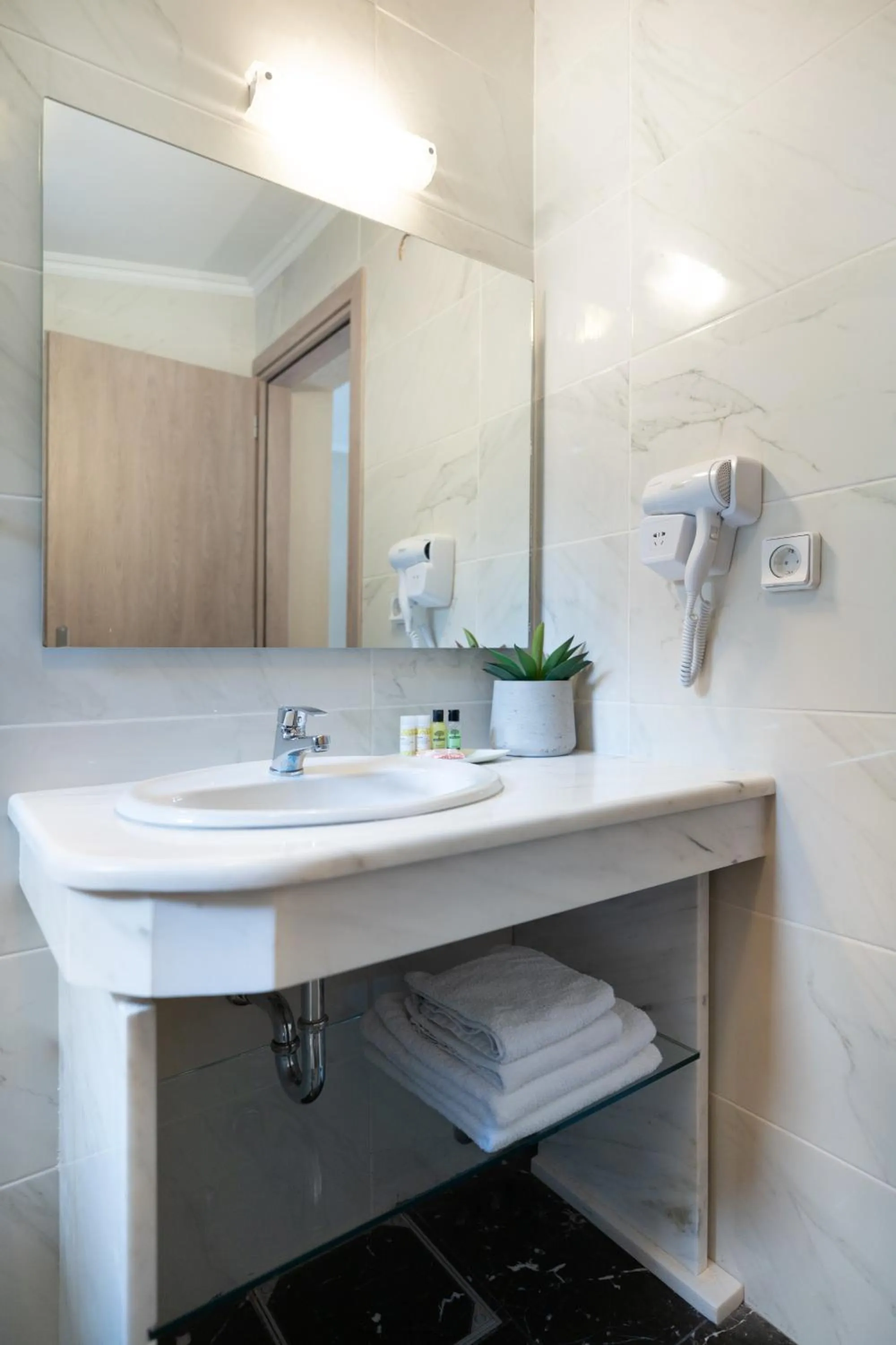 Bathroom in Residence Poseidon