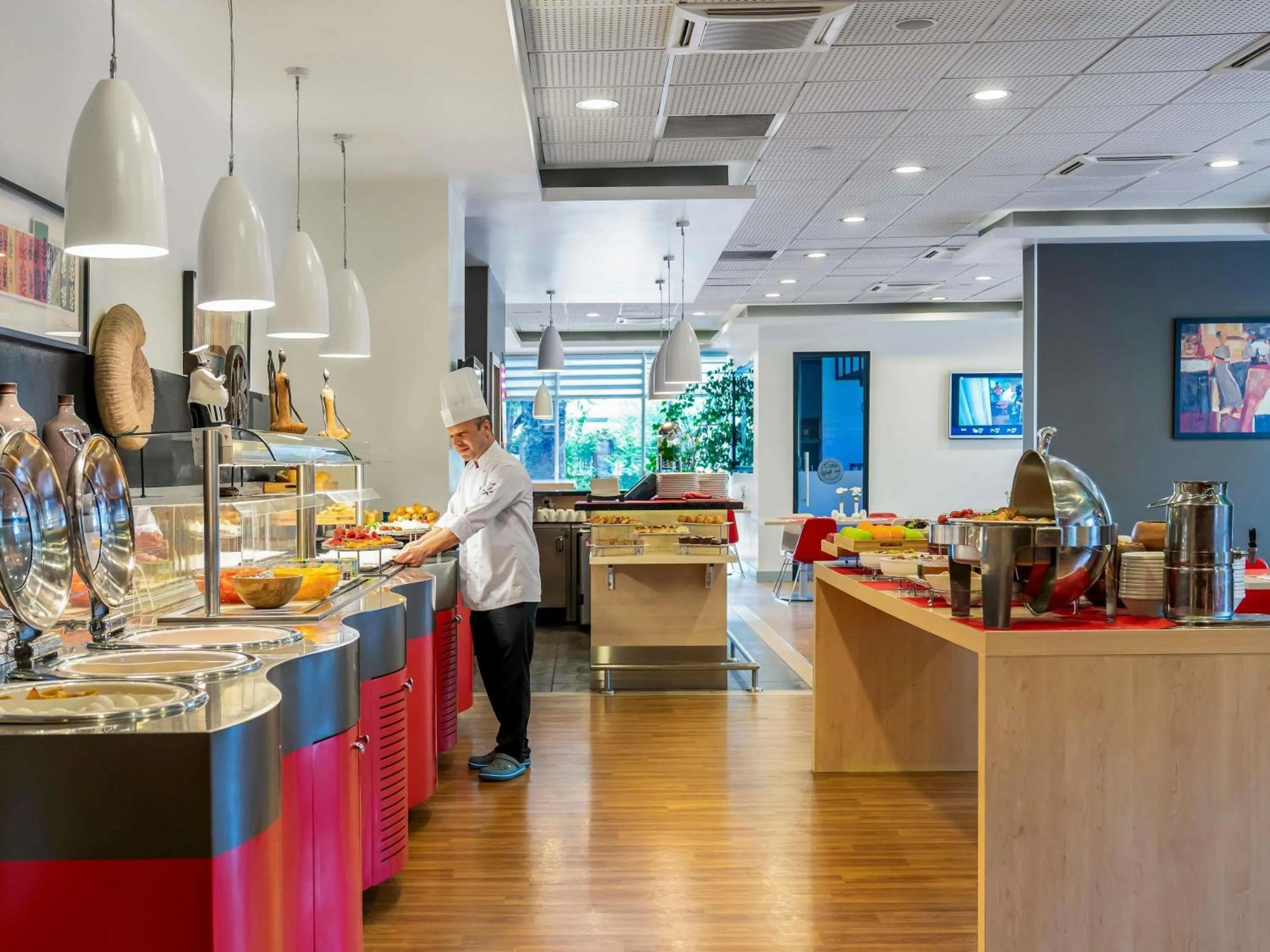 Property building in Ibis Izmir Alsancak