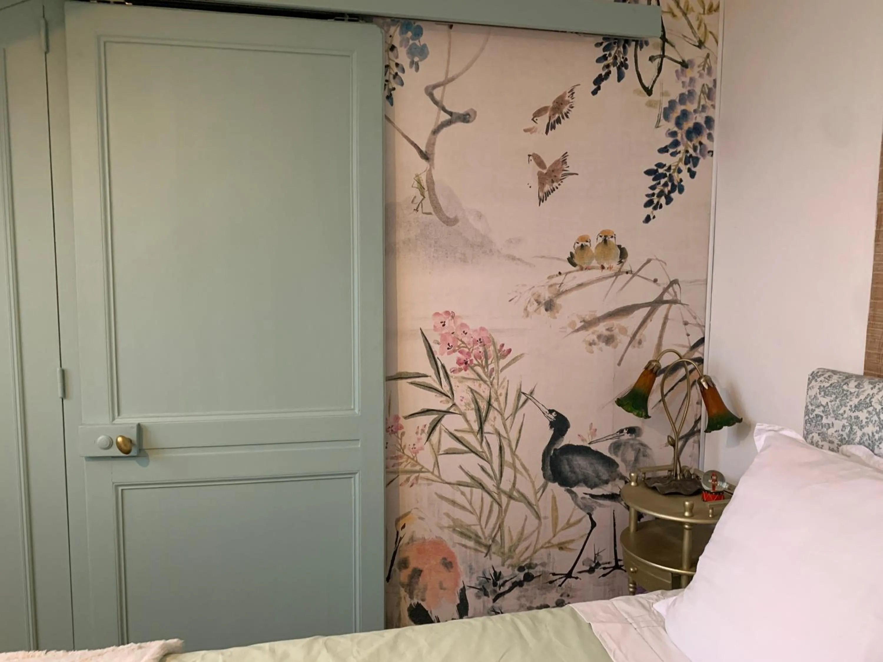 View (from property/room), Bed in La Croix Blanche