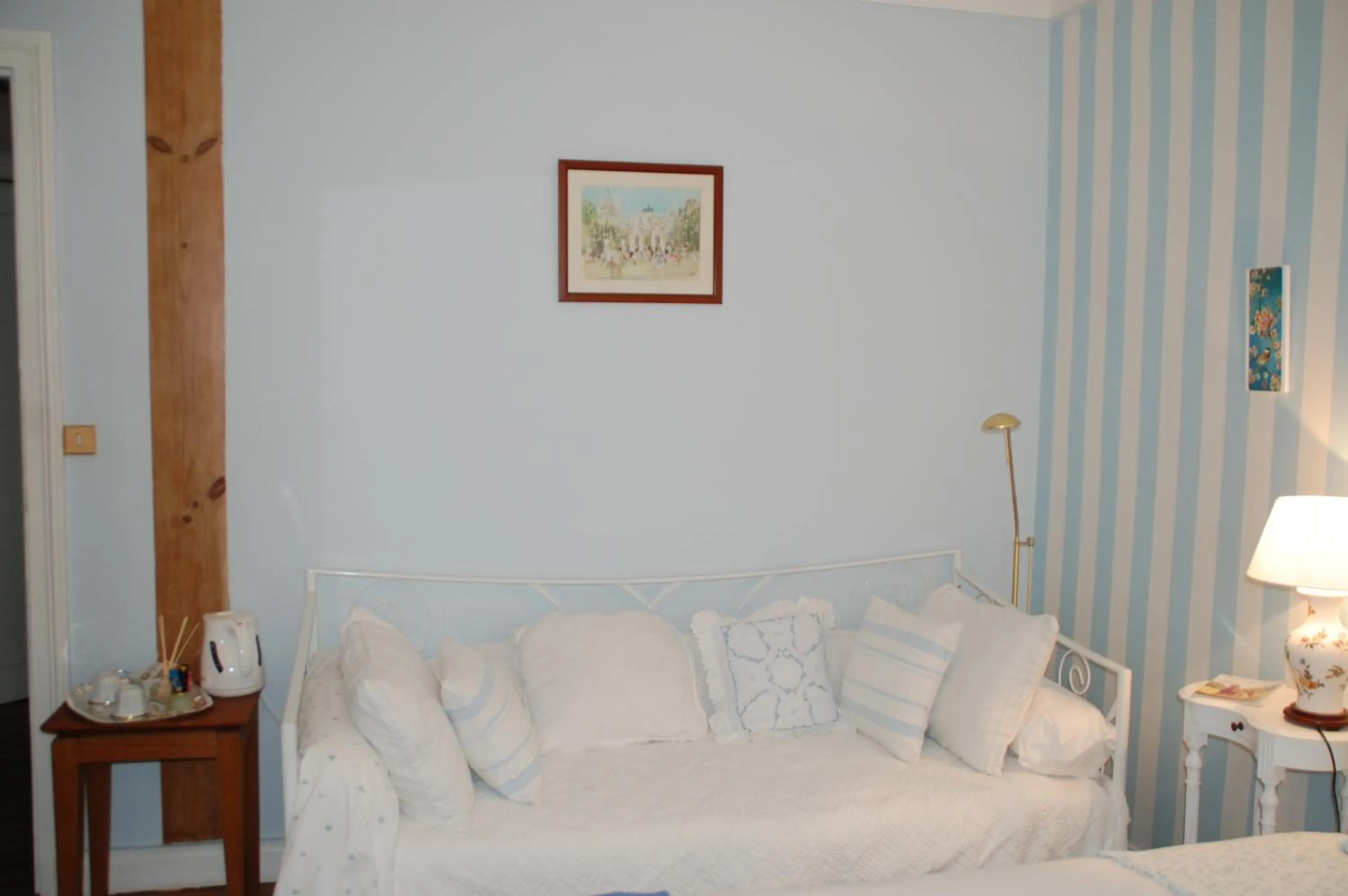 Bed in La Croix Blanche