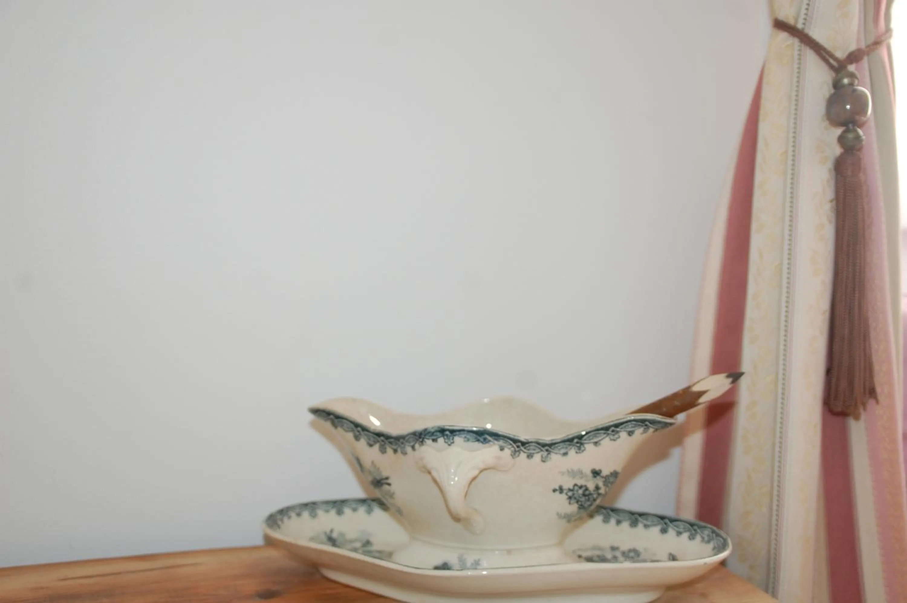 Decorative detail in La Croix Blanche