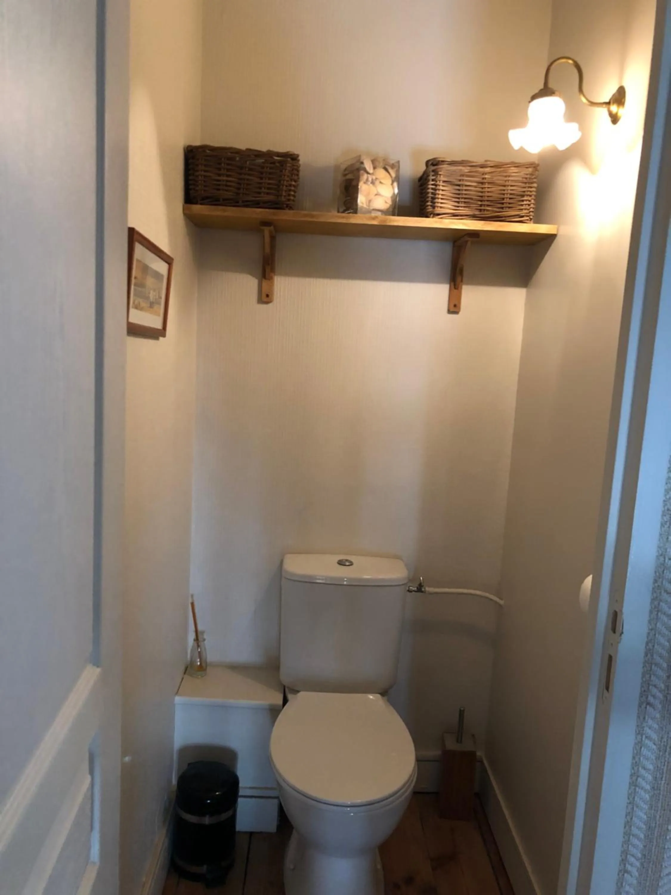 Toilet in La Croix Blanche