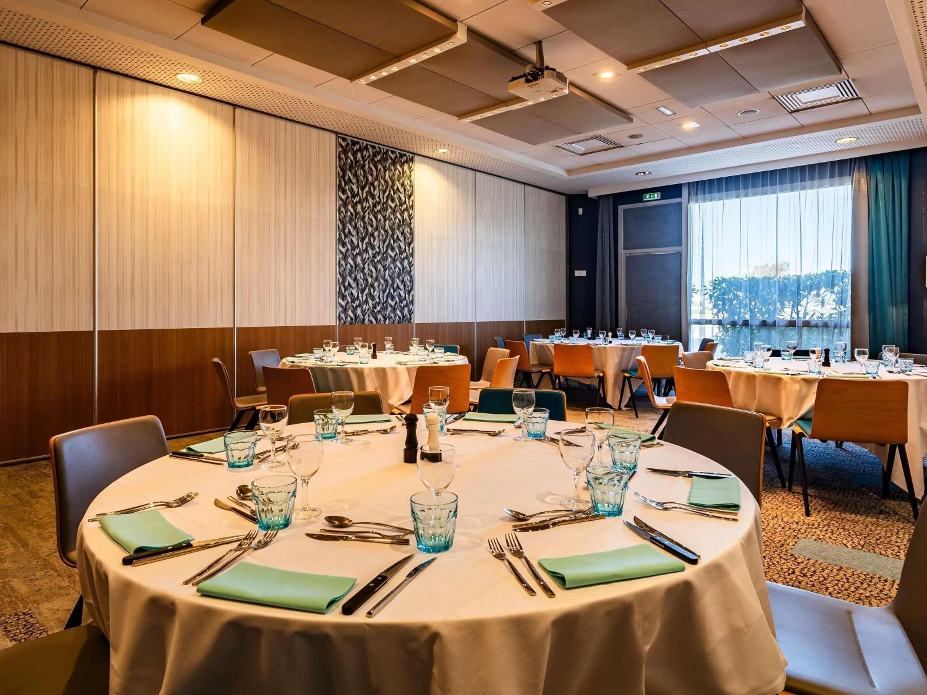 Meeting/conference room in Novotel Reims Tinqueux