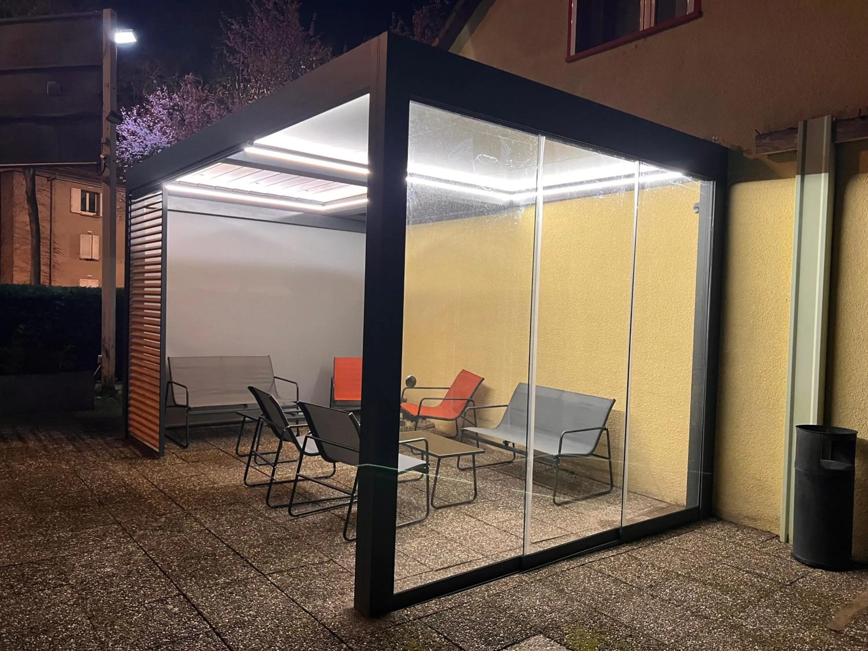 Patio in Hotel Arc-En-Ciel Colmar Contact Hotel