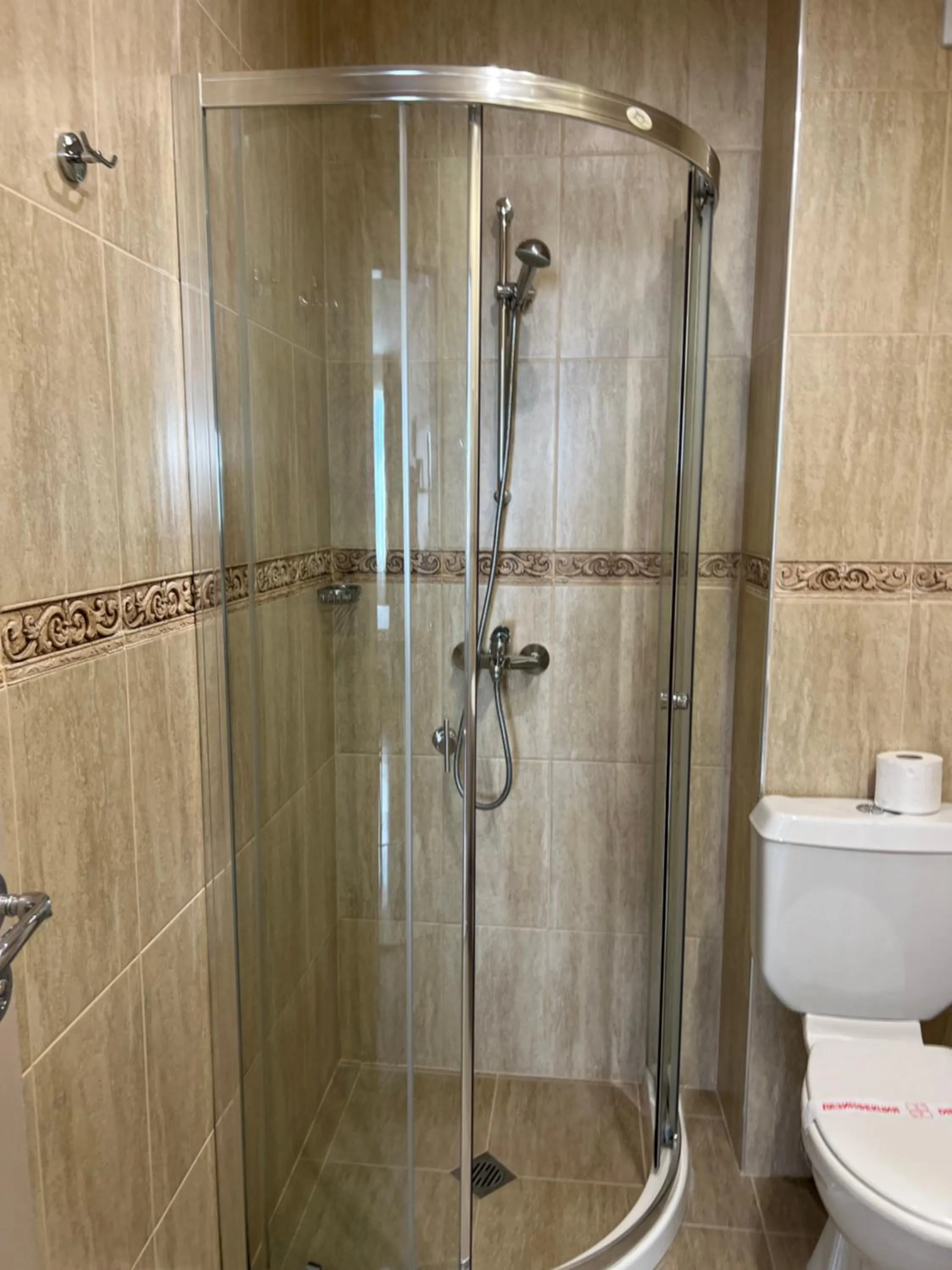 Shower in Family Hotel Milev