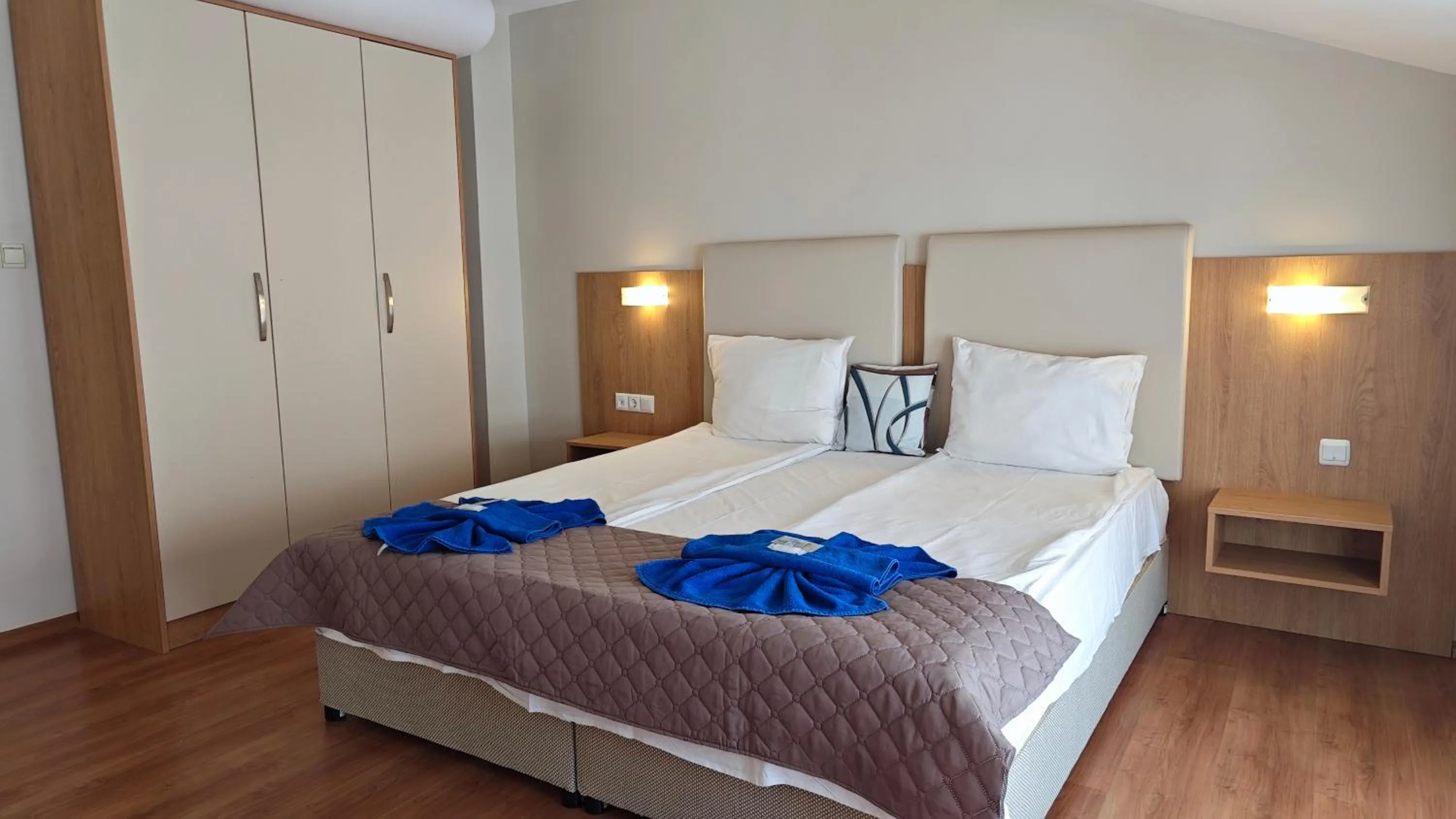 Bed in Family Hotel Milev