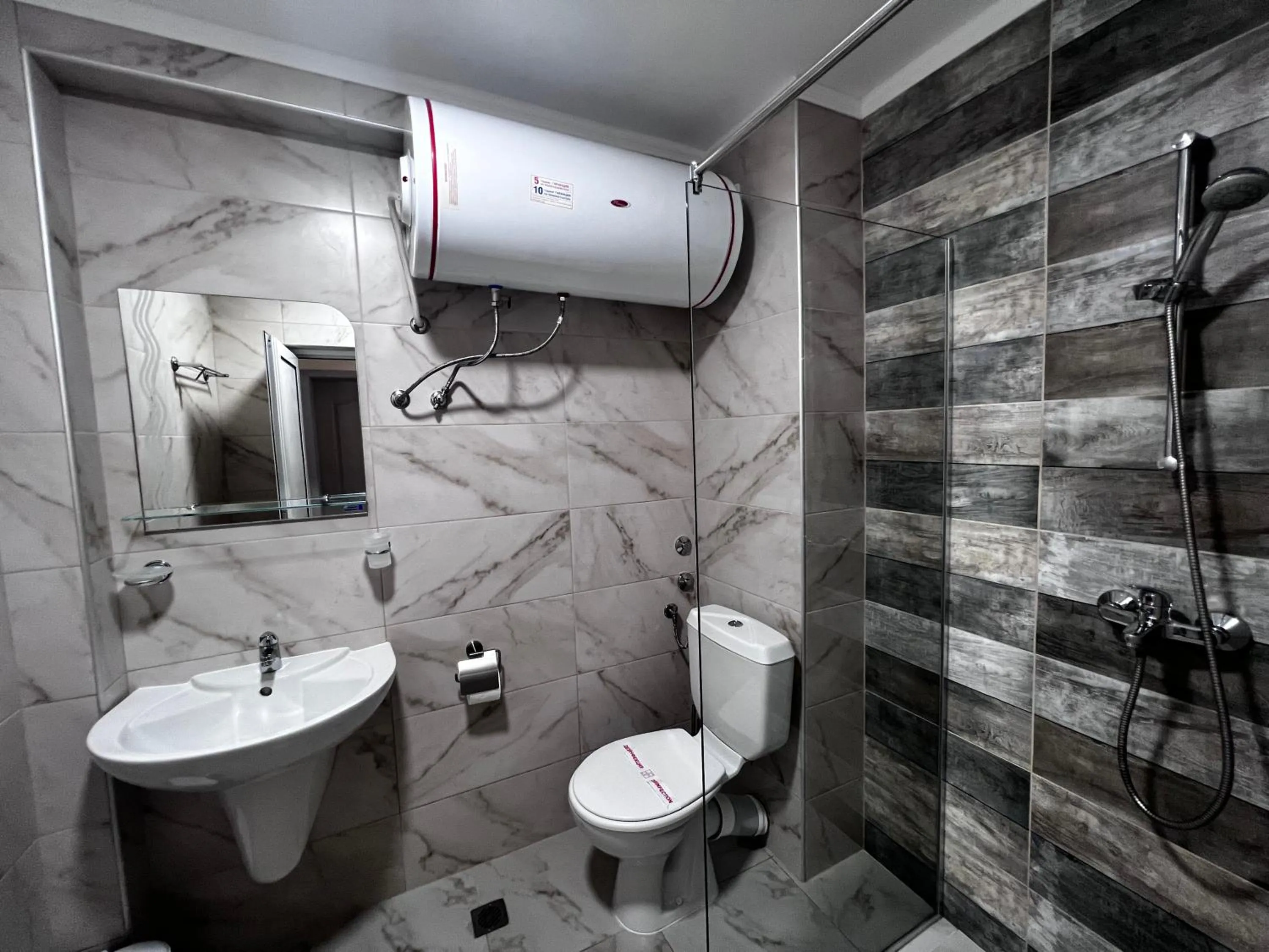 Toilet in Family Hotel Milev