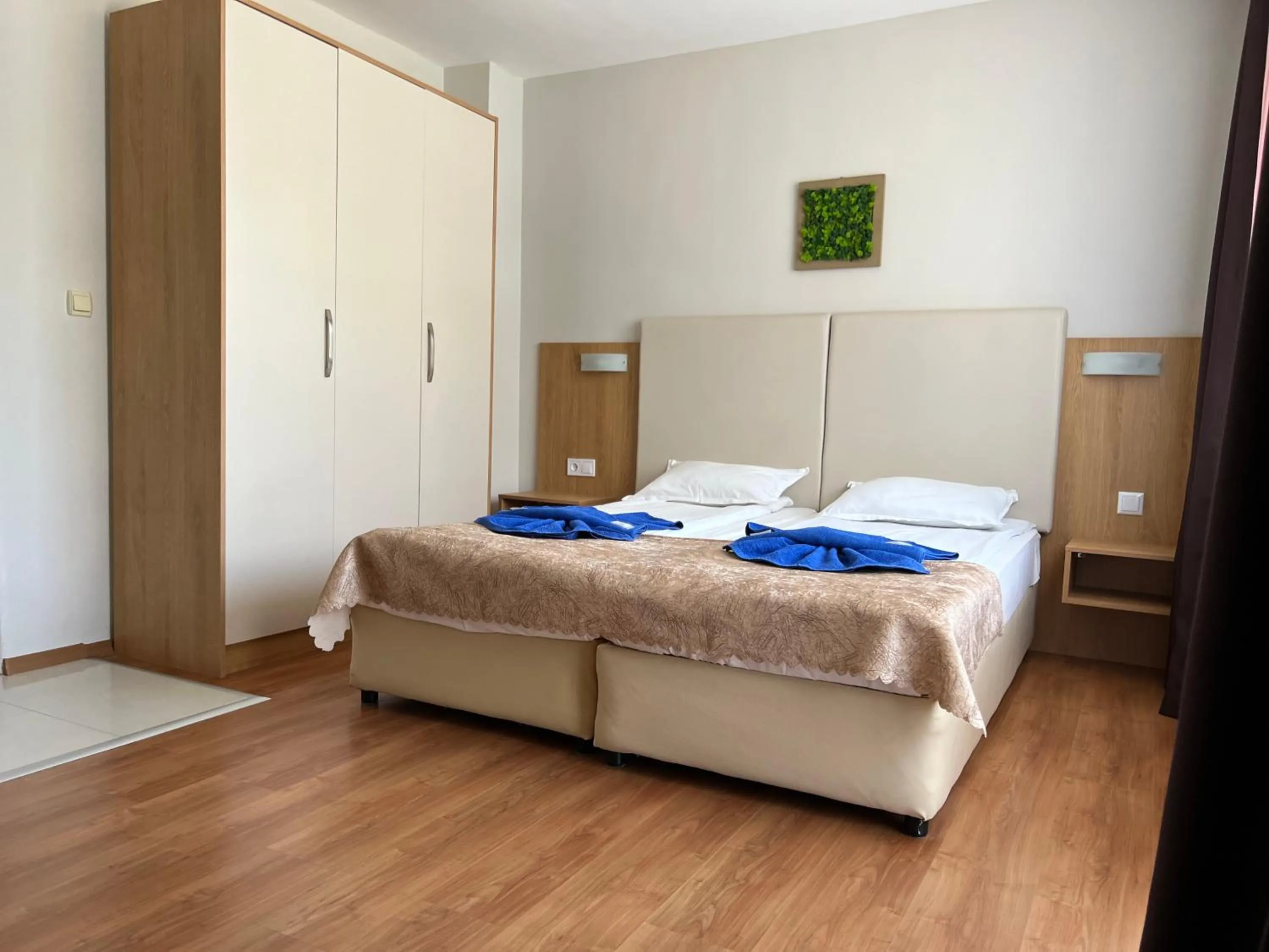 Bed in Family Hotel Milev