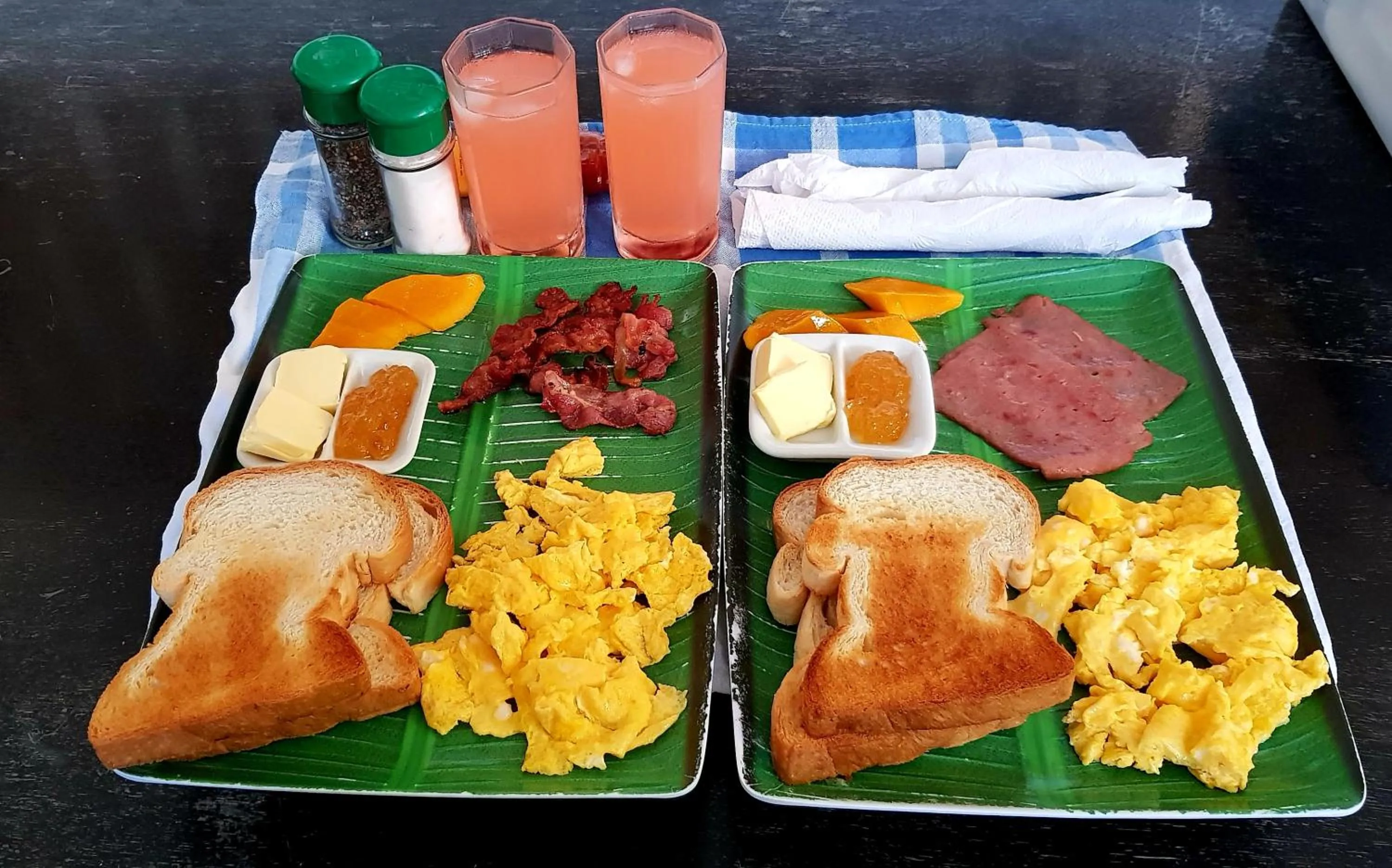 Breakfast in Greenyard Inn