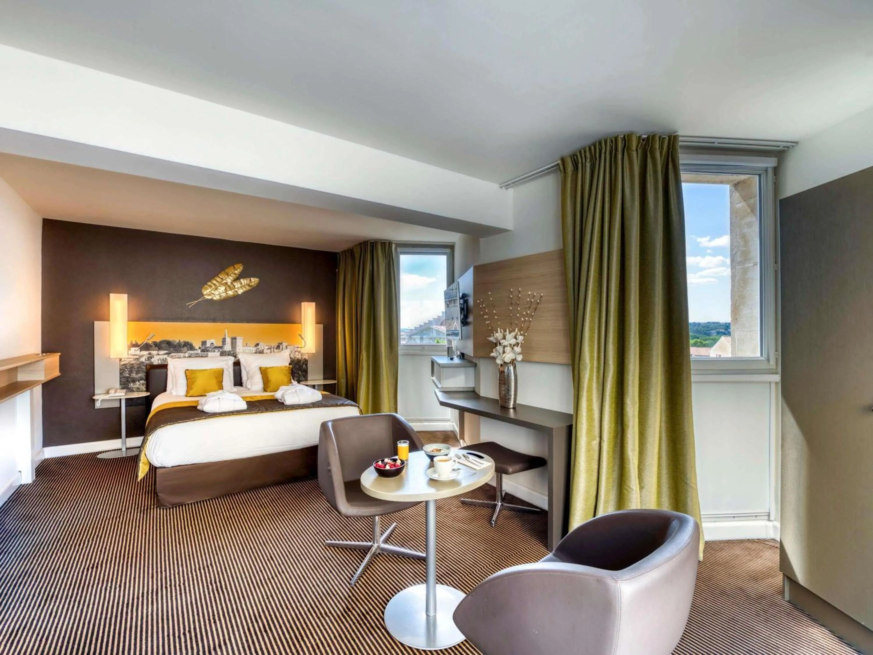 Bedroom, Bed in Mercure Avignon Centre Palais des Papes