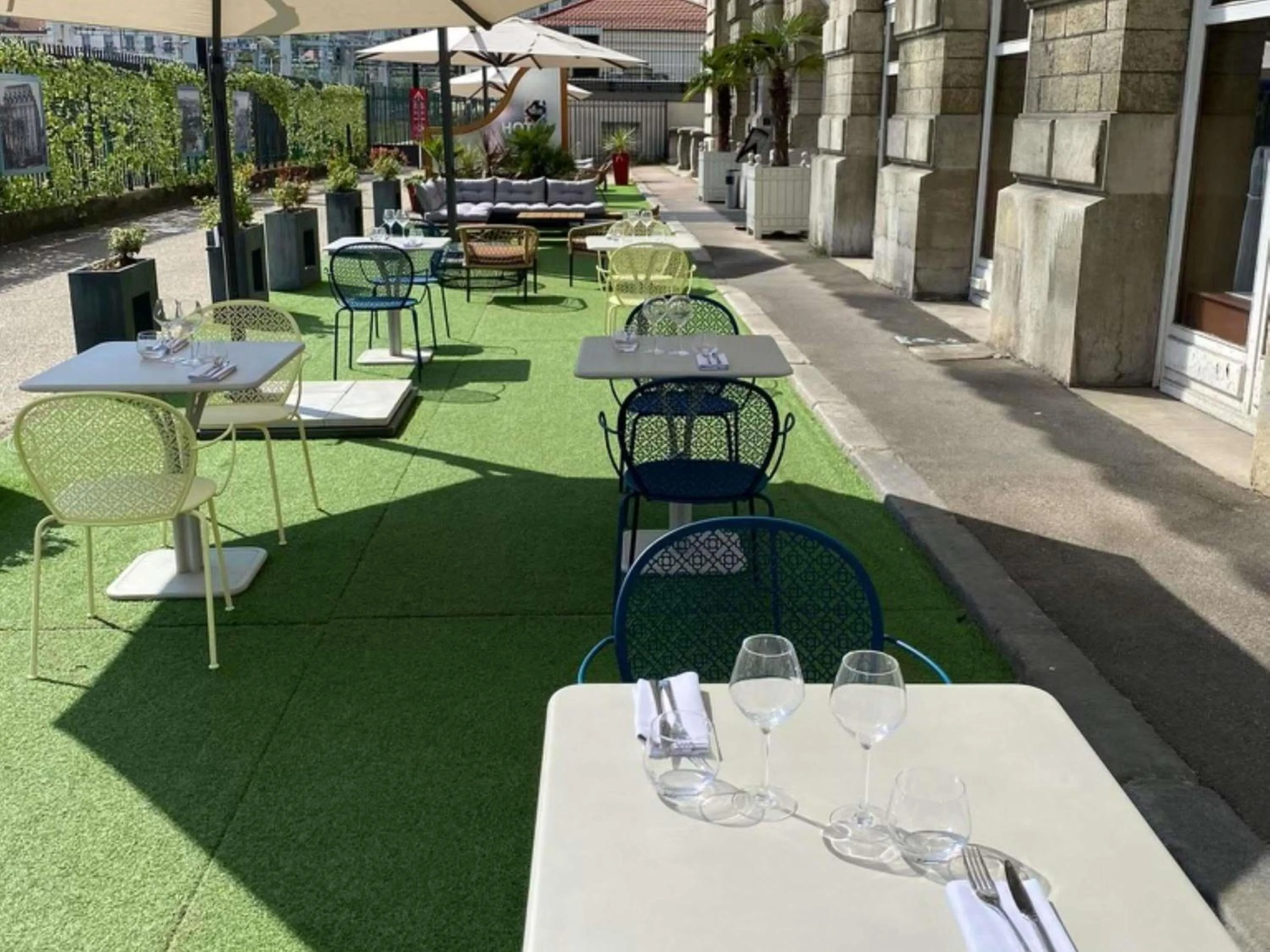 Lounge or bar in Mercure Lyon Centre Château Perrache