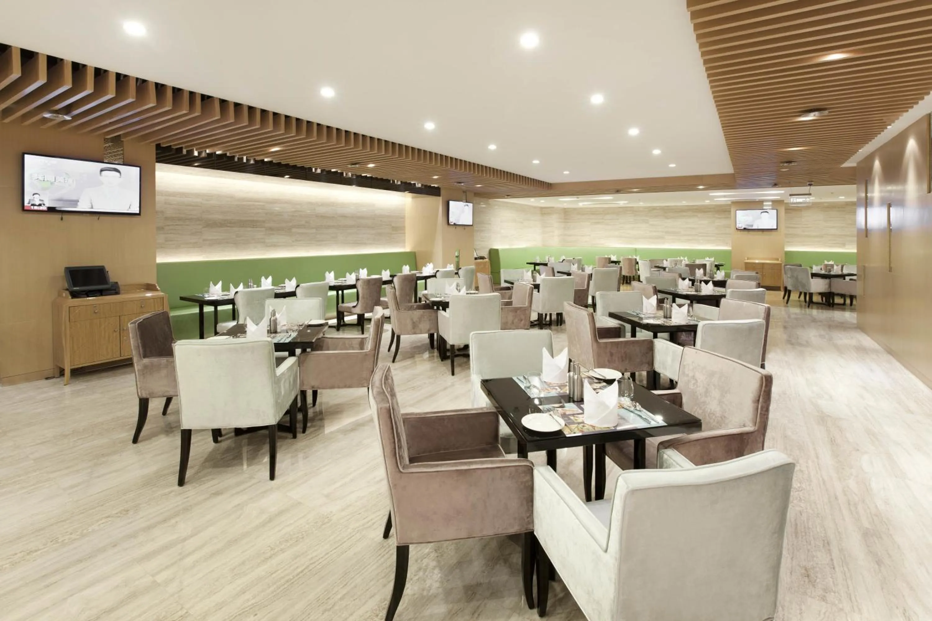 Restaurant/places to eat in Dorsett Chengdu