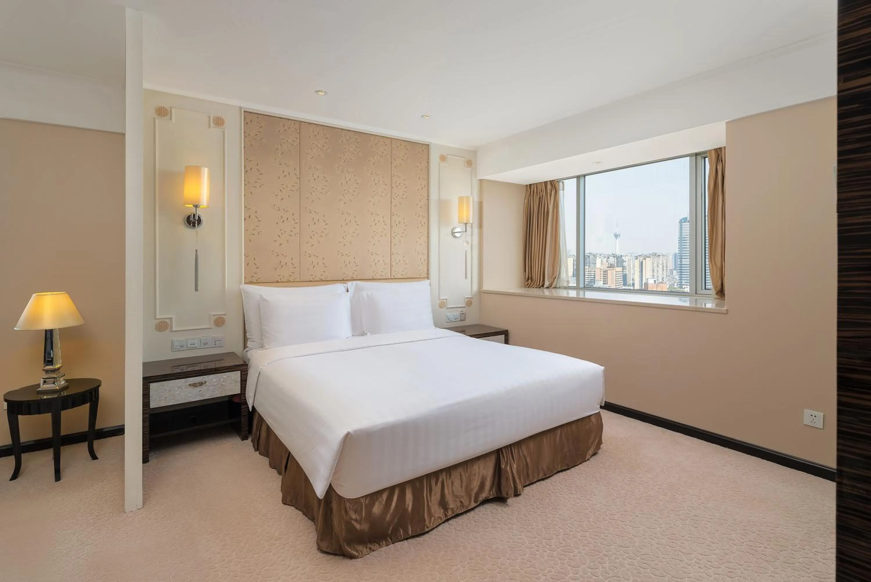 Bed in Dorsett Chengdu