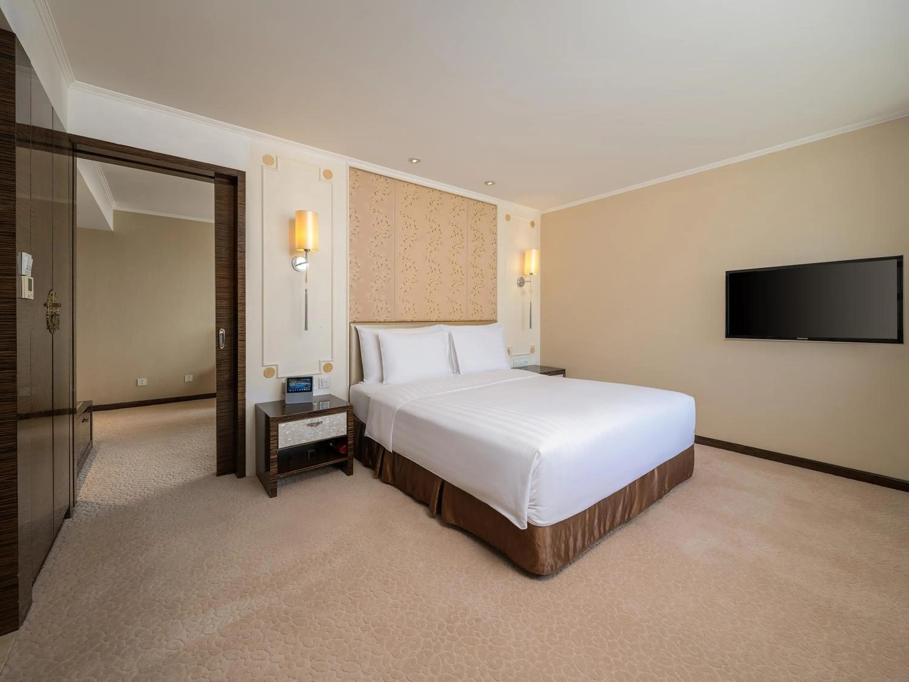 Bed in Dorsett Chengdu