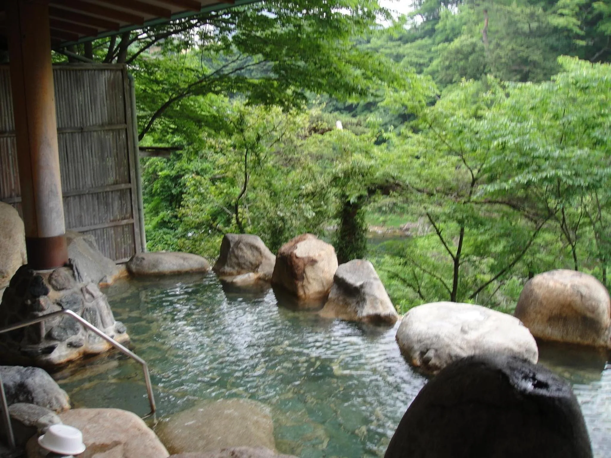 Hot Spring Bath in Hotel New Ohruri
