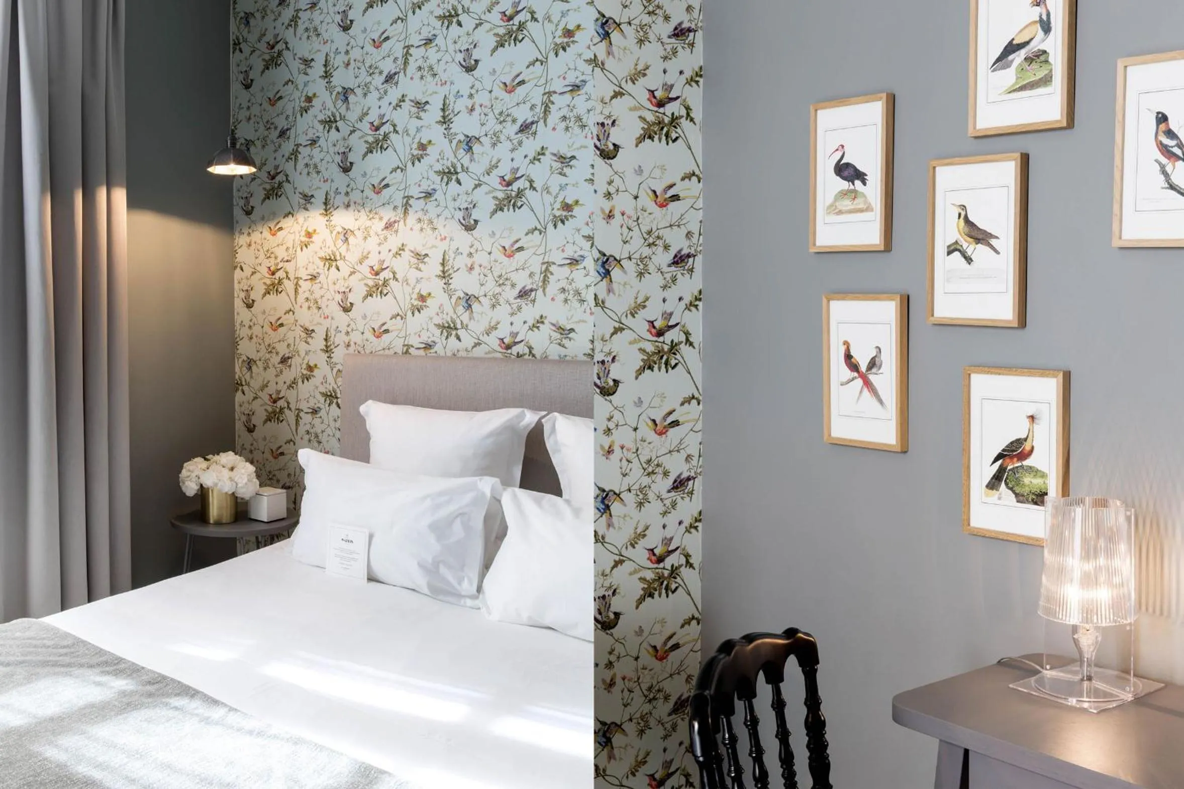 Photo of the whole room, Bed in Hôtel Mathis Elysées