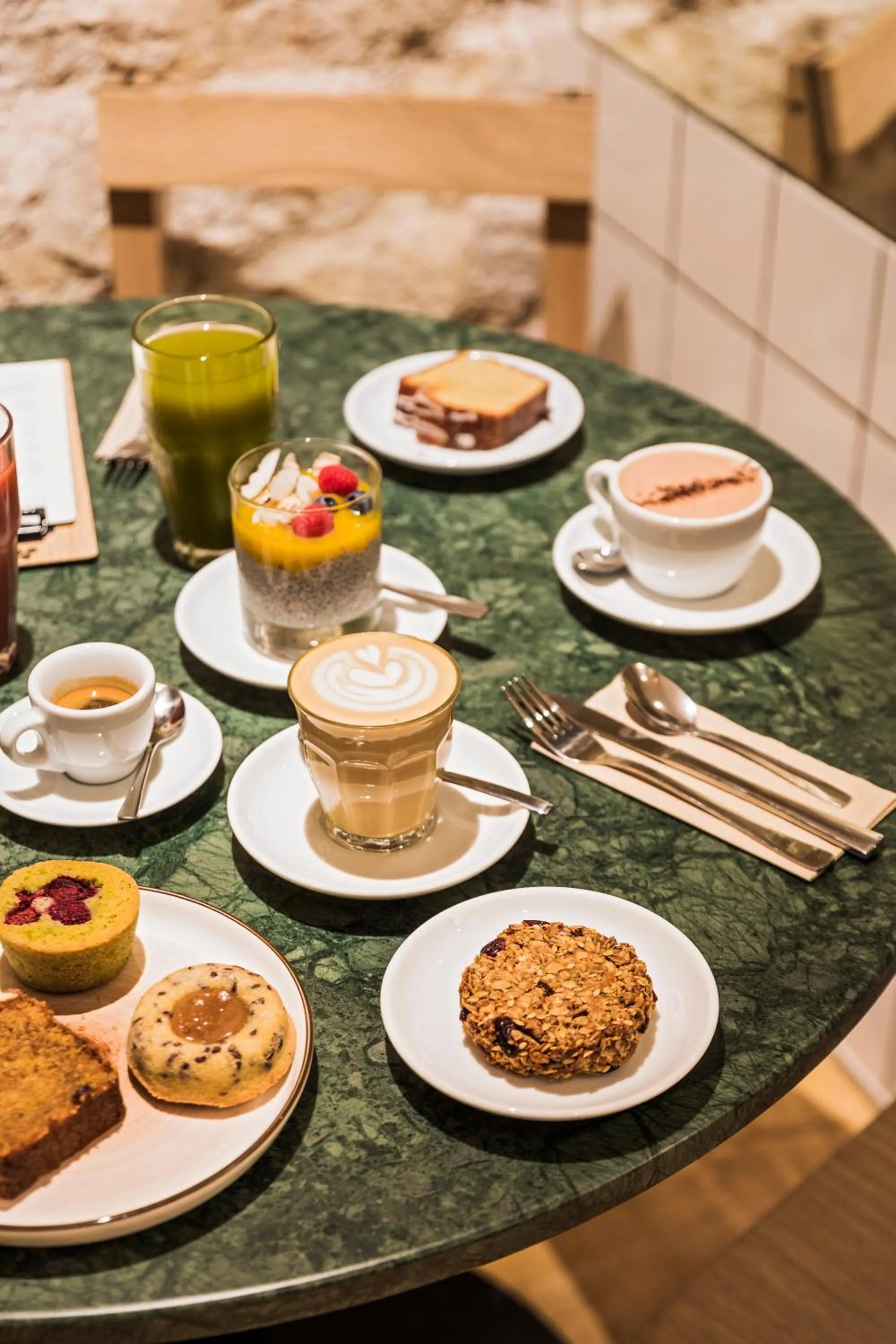 Breakfast in Hôtel Mathis Elysées