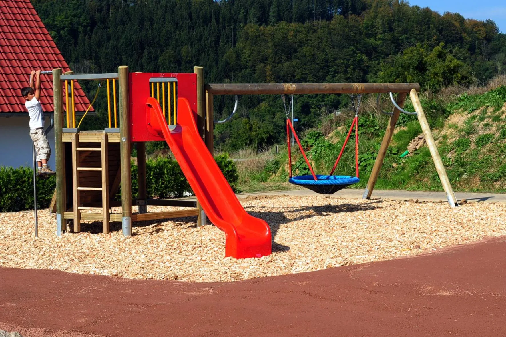 Children play ground in Gasthof Richebächli