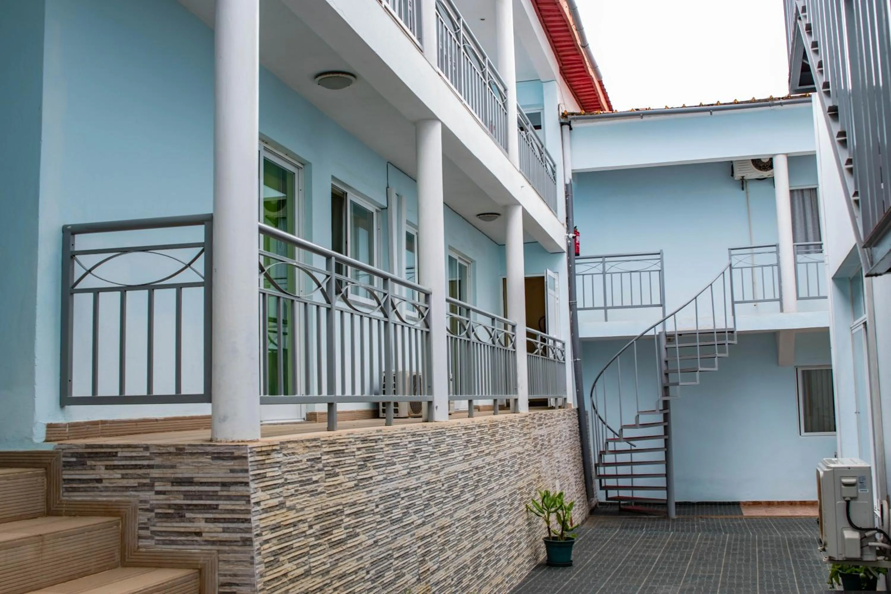 Property building in Hotel Vitoria