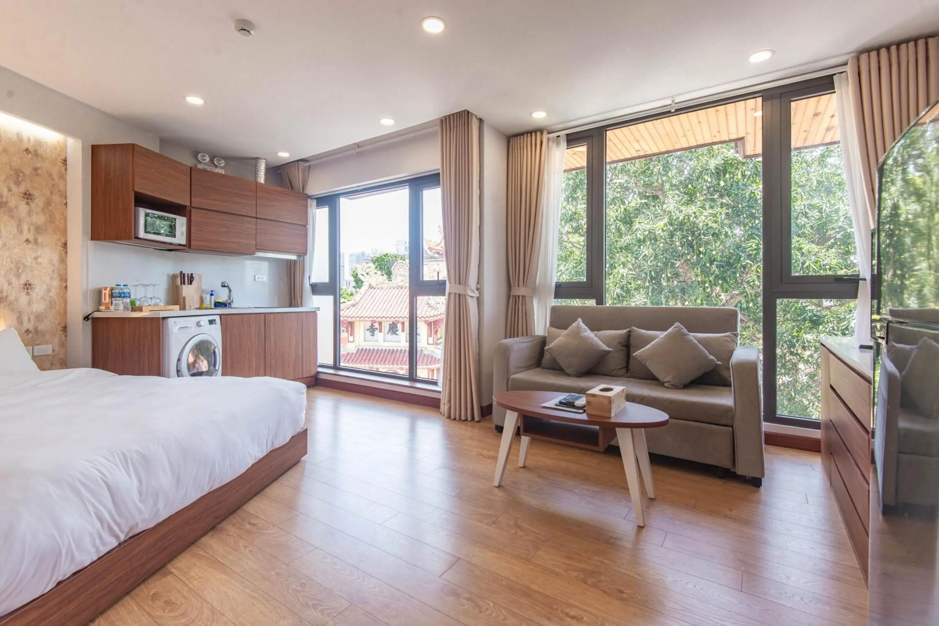 air conditioner, Bed in 22Land Moon West Lake