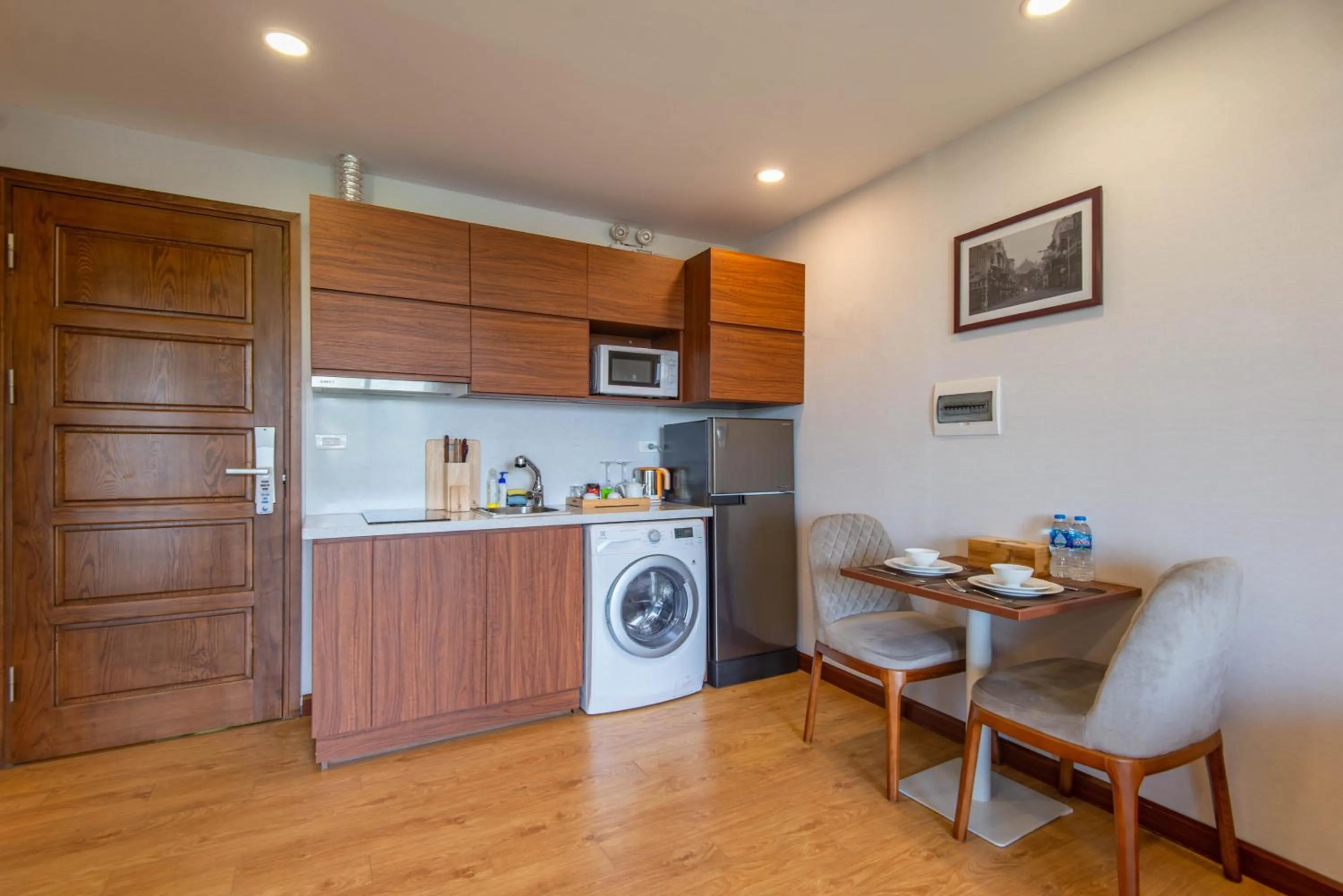 Coffee/tea facilities in 22Land Moon West Lake