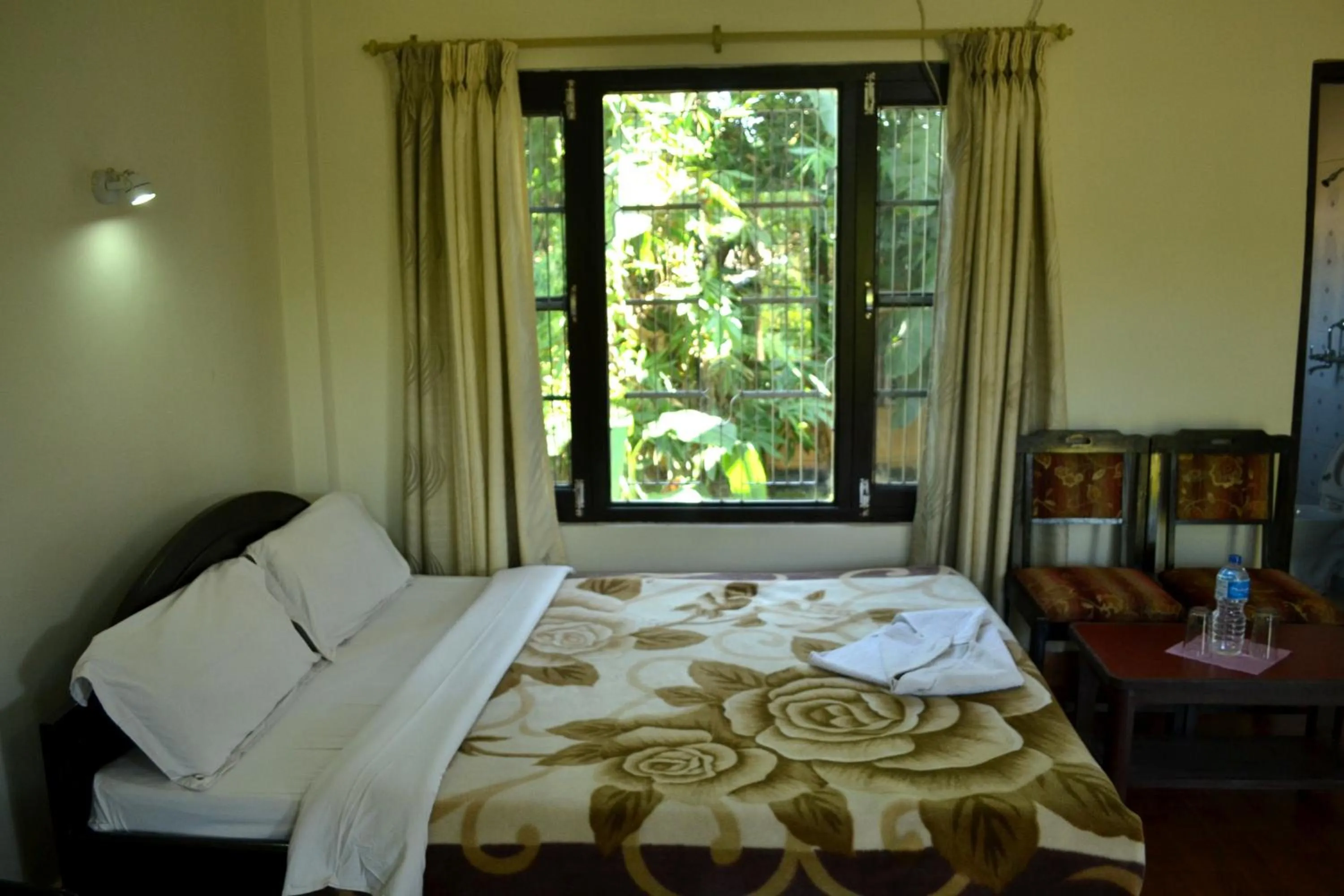 Day, Bed in Chitwan Village Resort