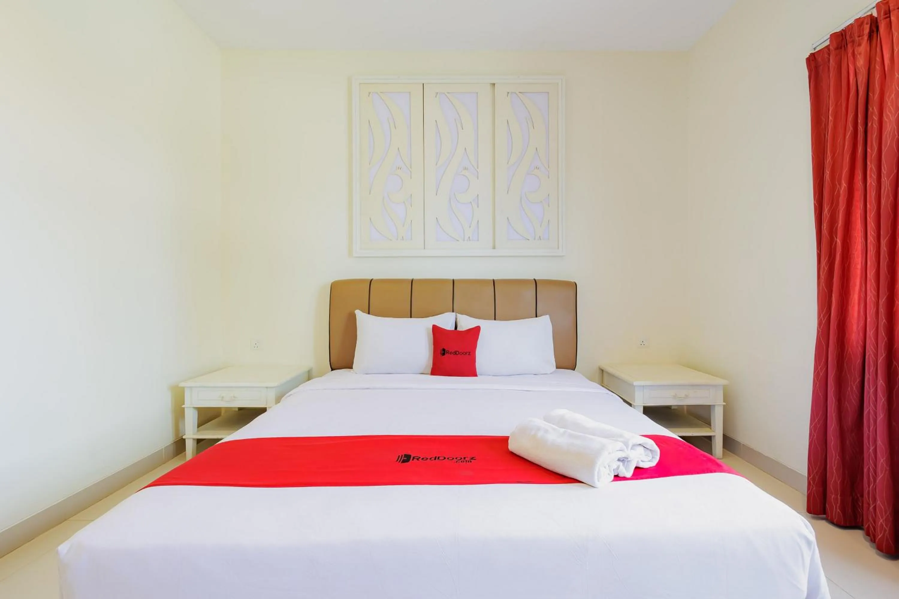 Bedroom, Bed in RedDoorz Plus near Ferry Terminal Batam Center