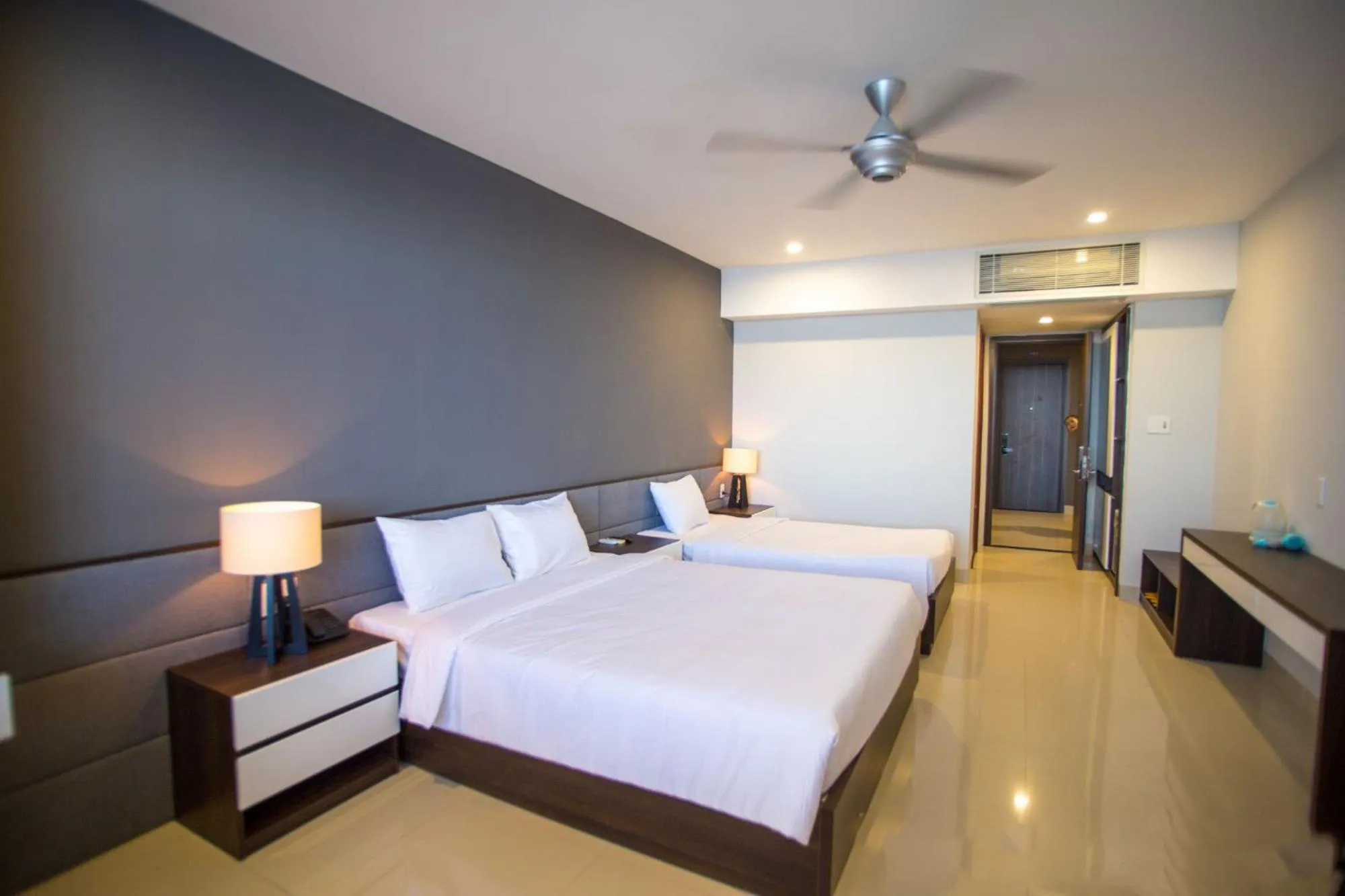 Bedroom, Bed in My Khe 2 Da Nang Seafront Hotel