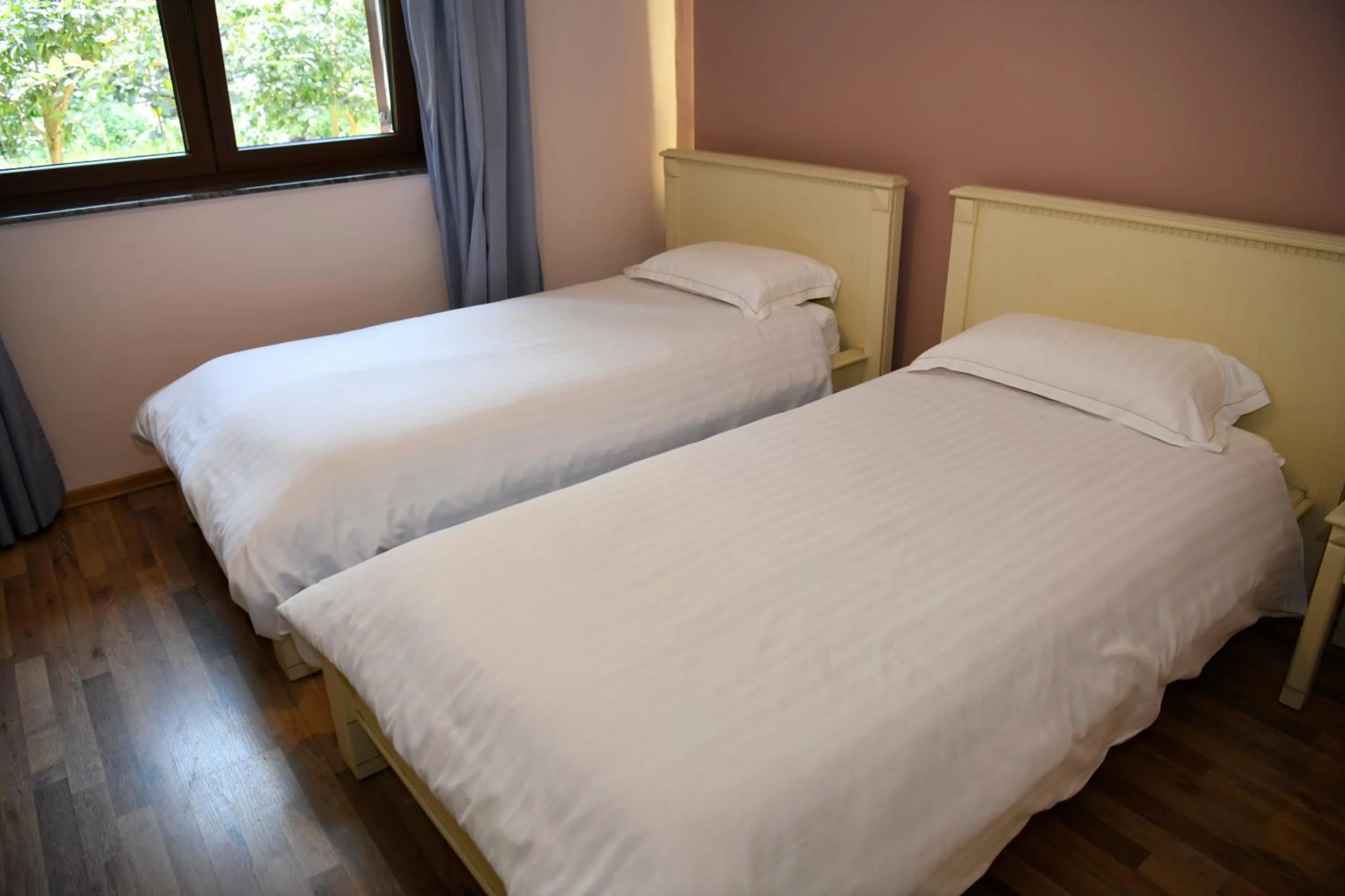 Bed in Hotel Restaurant Dreri