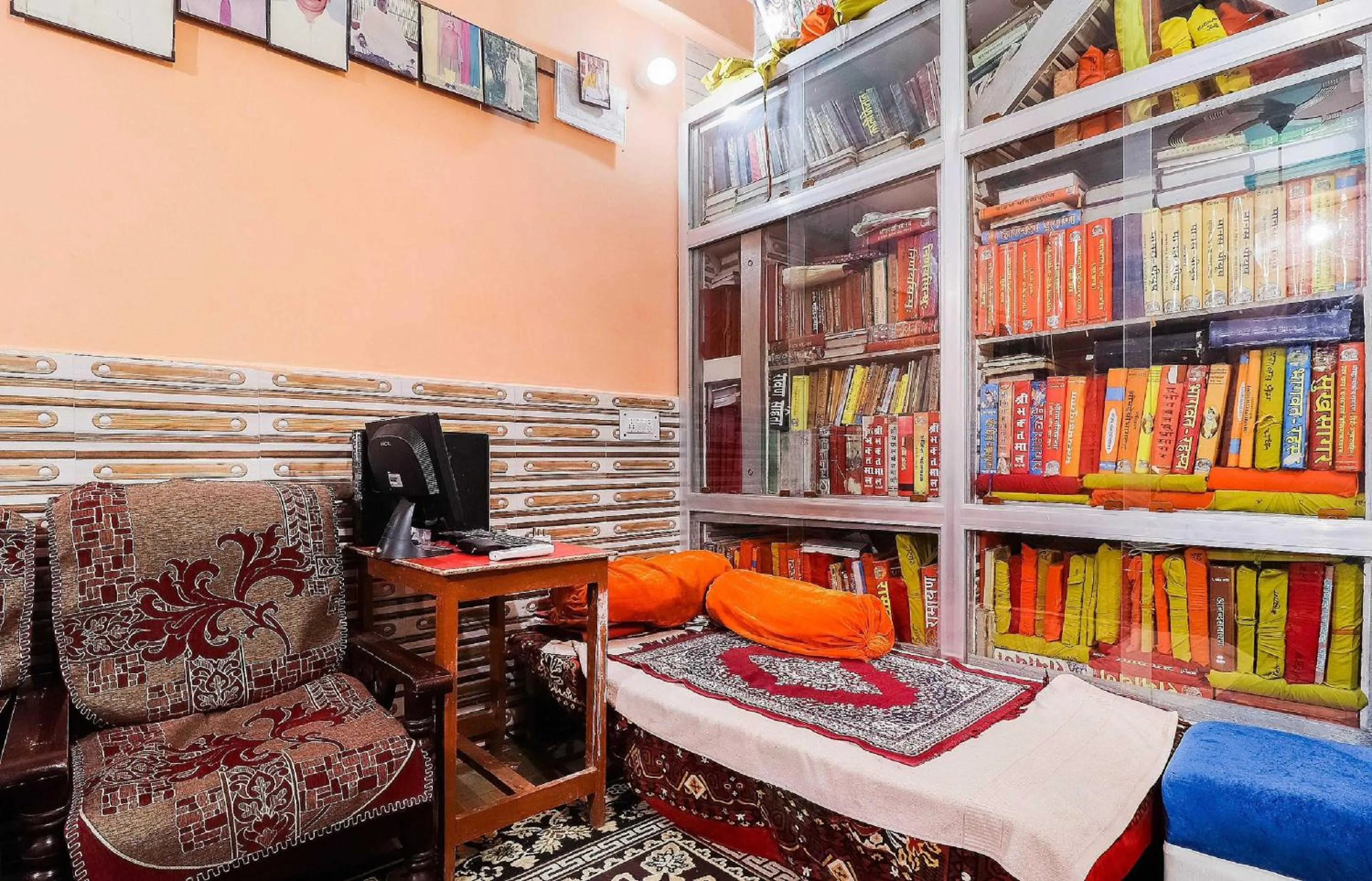 Bedroom in Hotel O Jyotish House