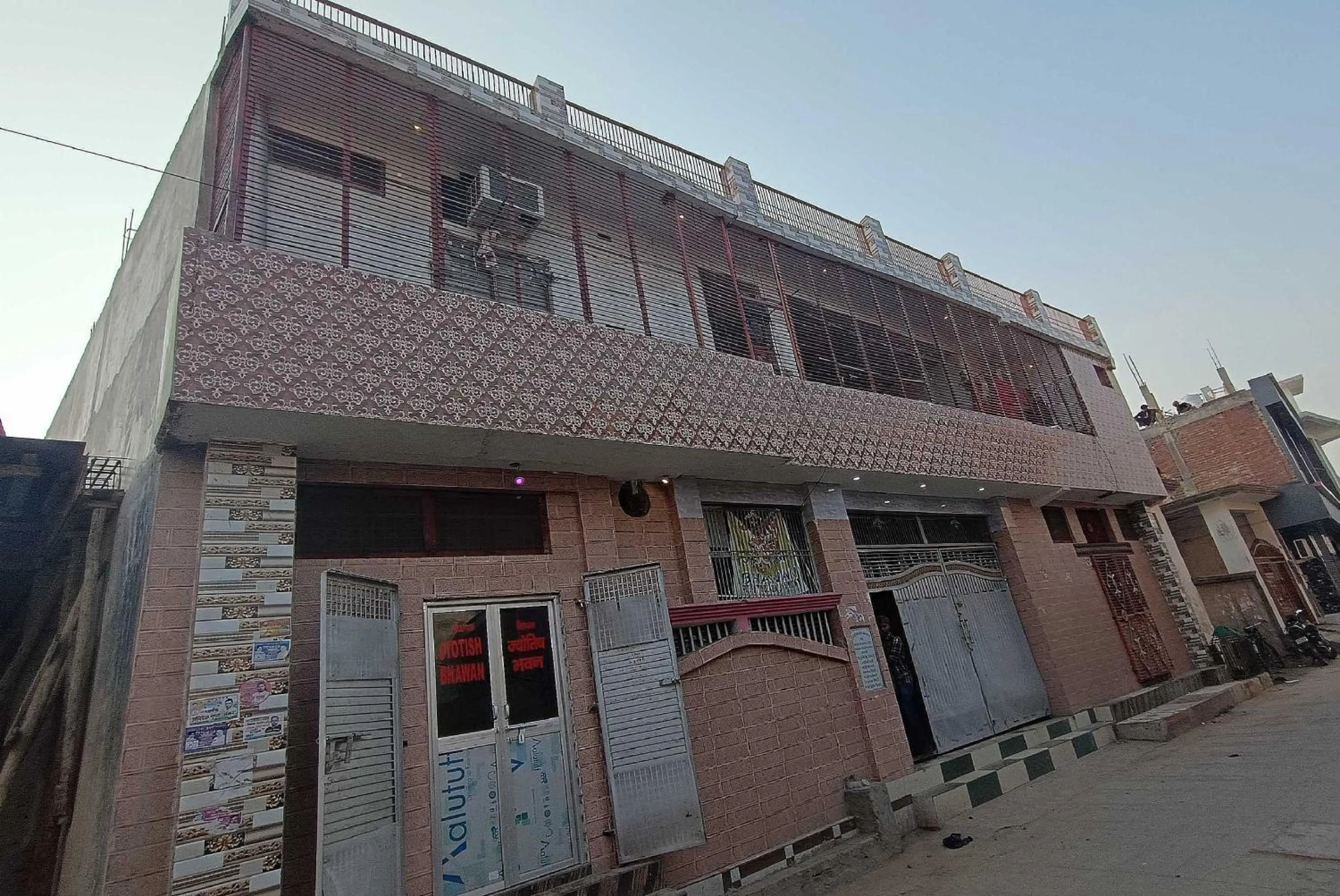 Facade/entrance in Hotel O Jyotish House