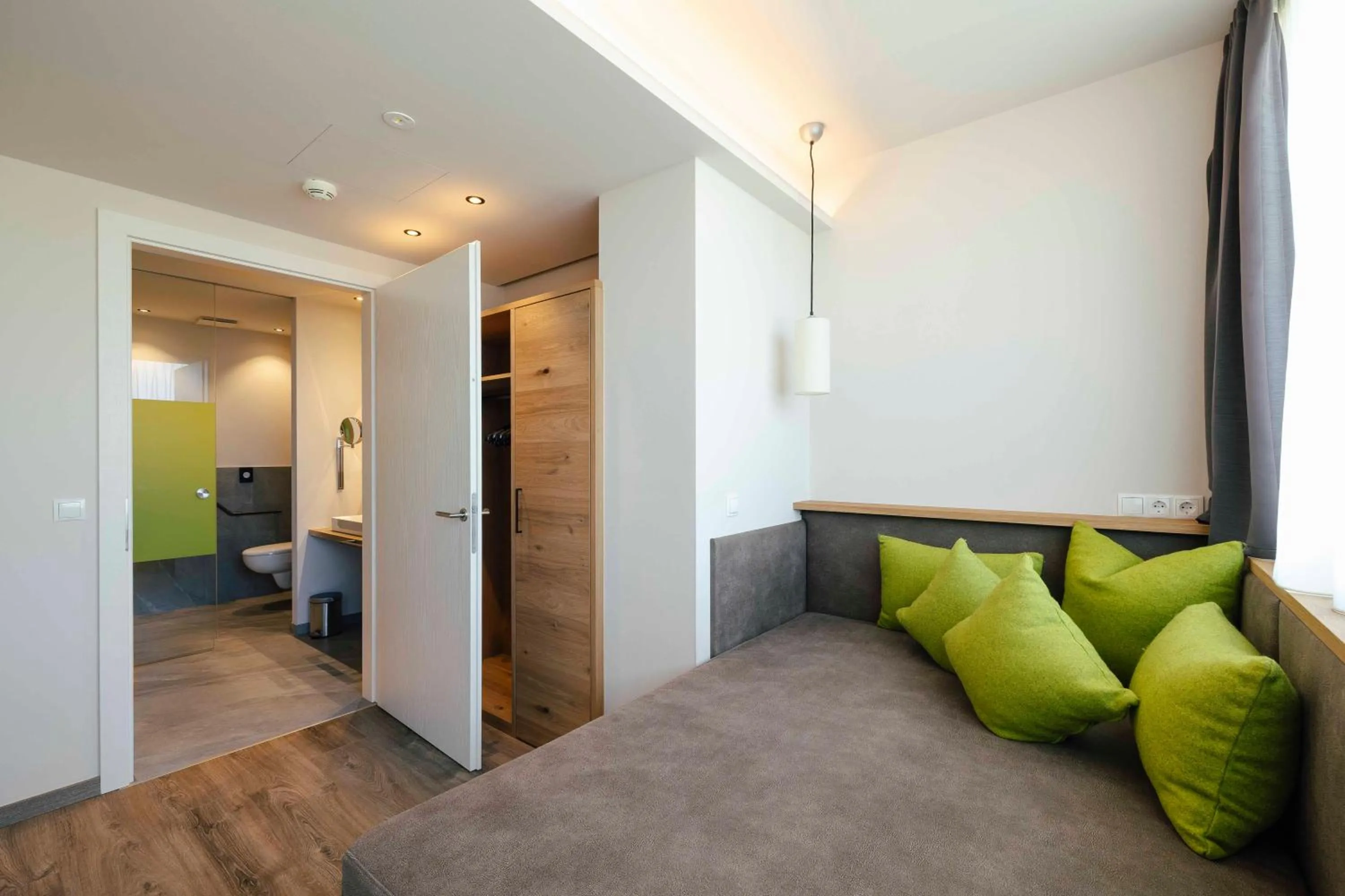 Photo of the whole room, Bed in Hotel Pfeiss