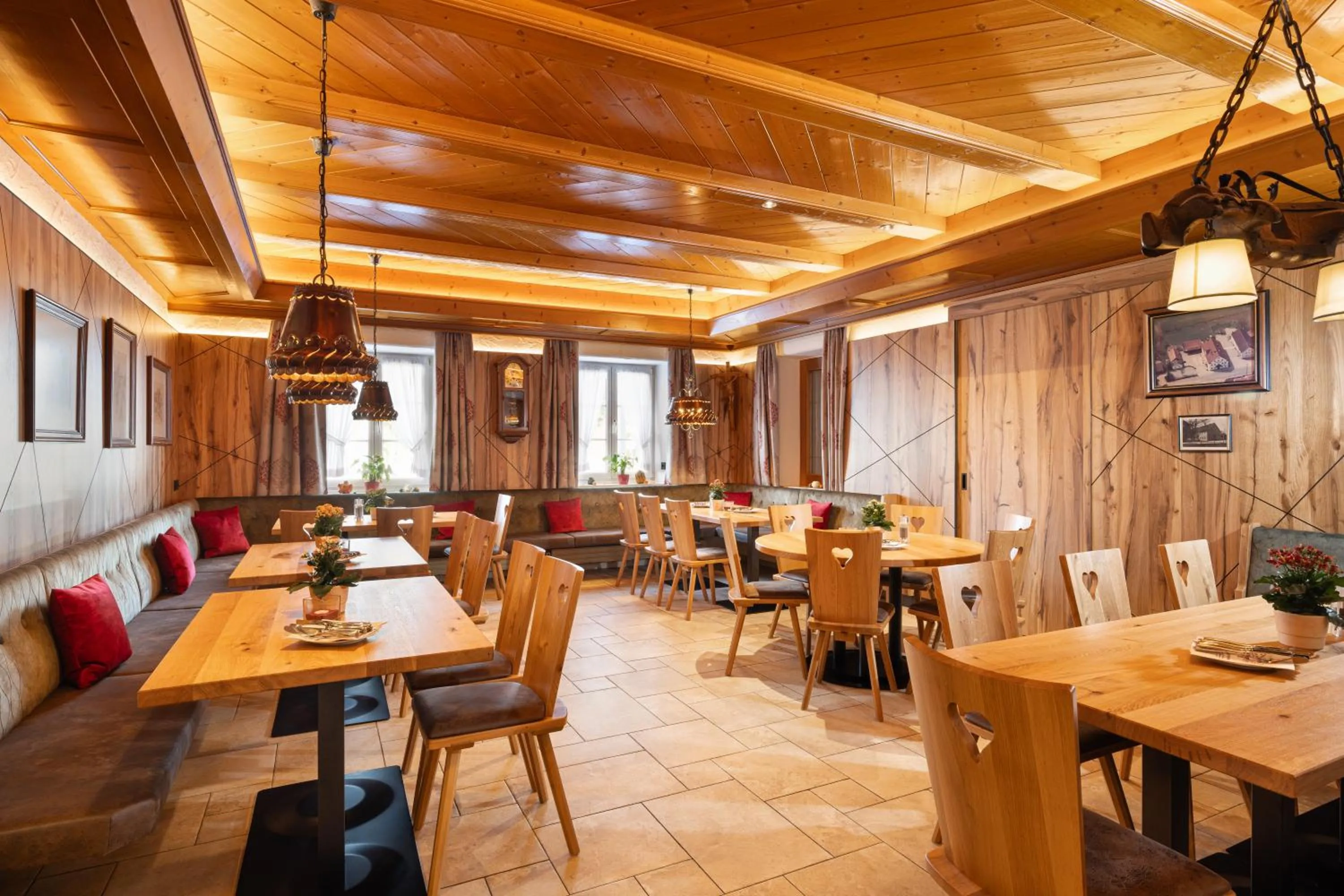 Restaurant/places to eat in Hotel Neuwirt