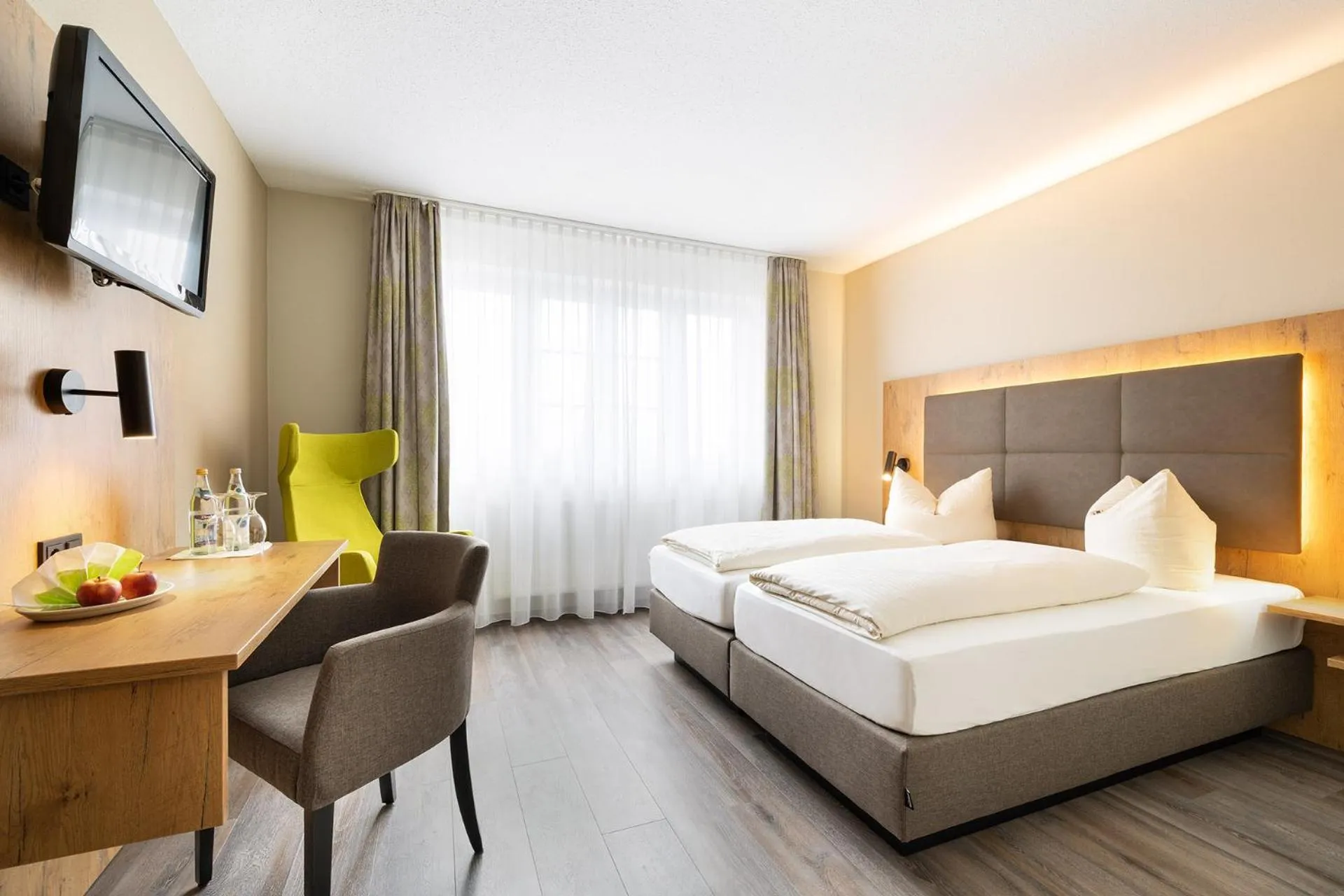 Double Room in Hotel Neuwirt