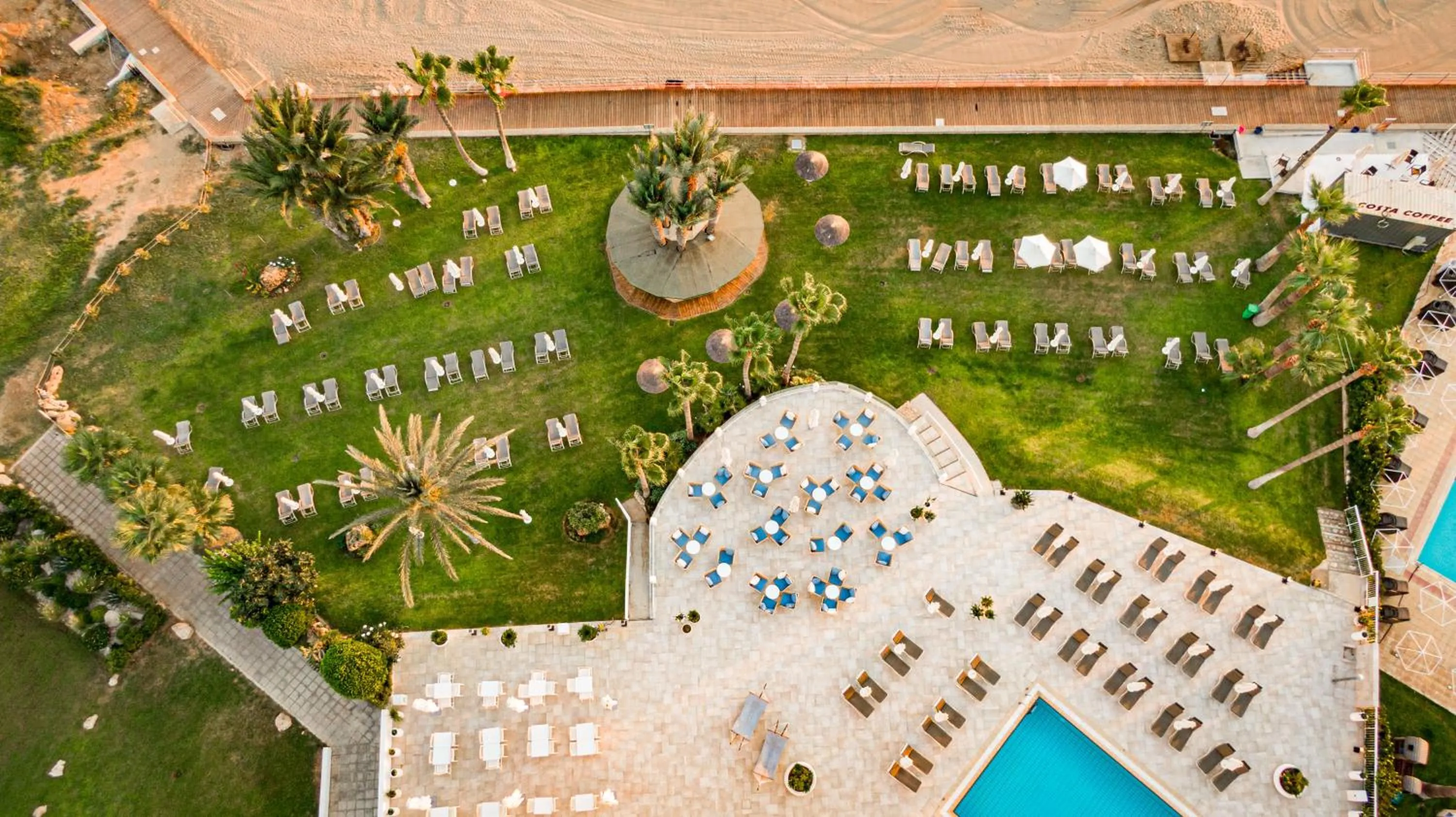 Garden in Infinity Blu - Designed for Adults by Louis Hotels