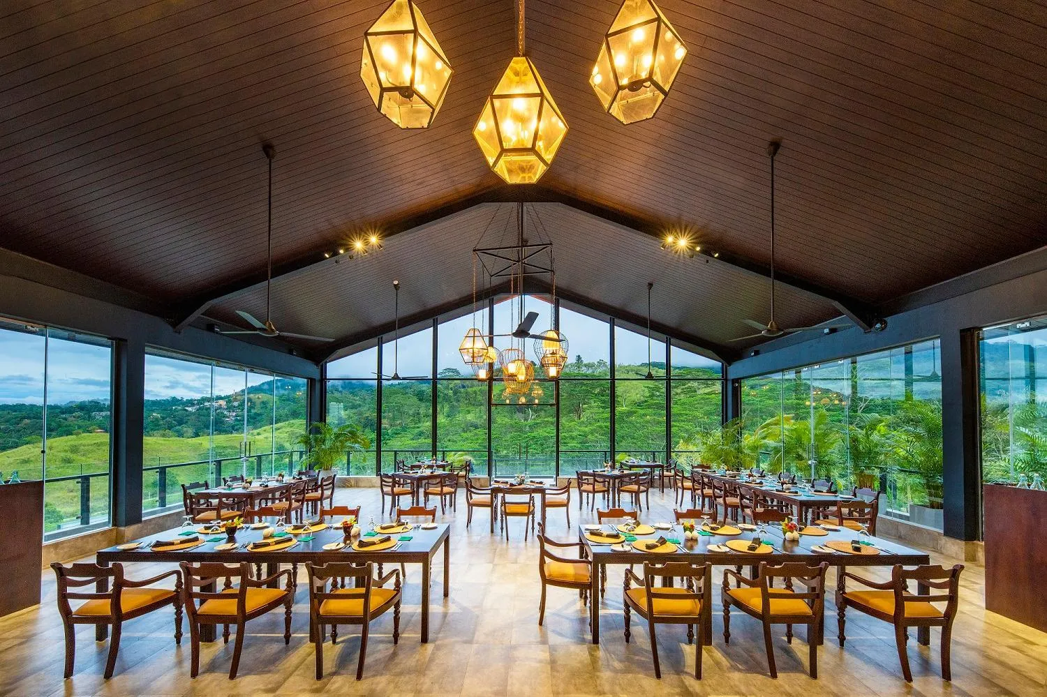 Restaurant/places to eat in Fox Kandy by Fox Resorts - Luxury in the Mist