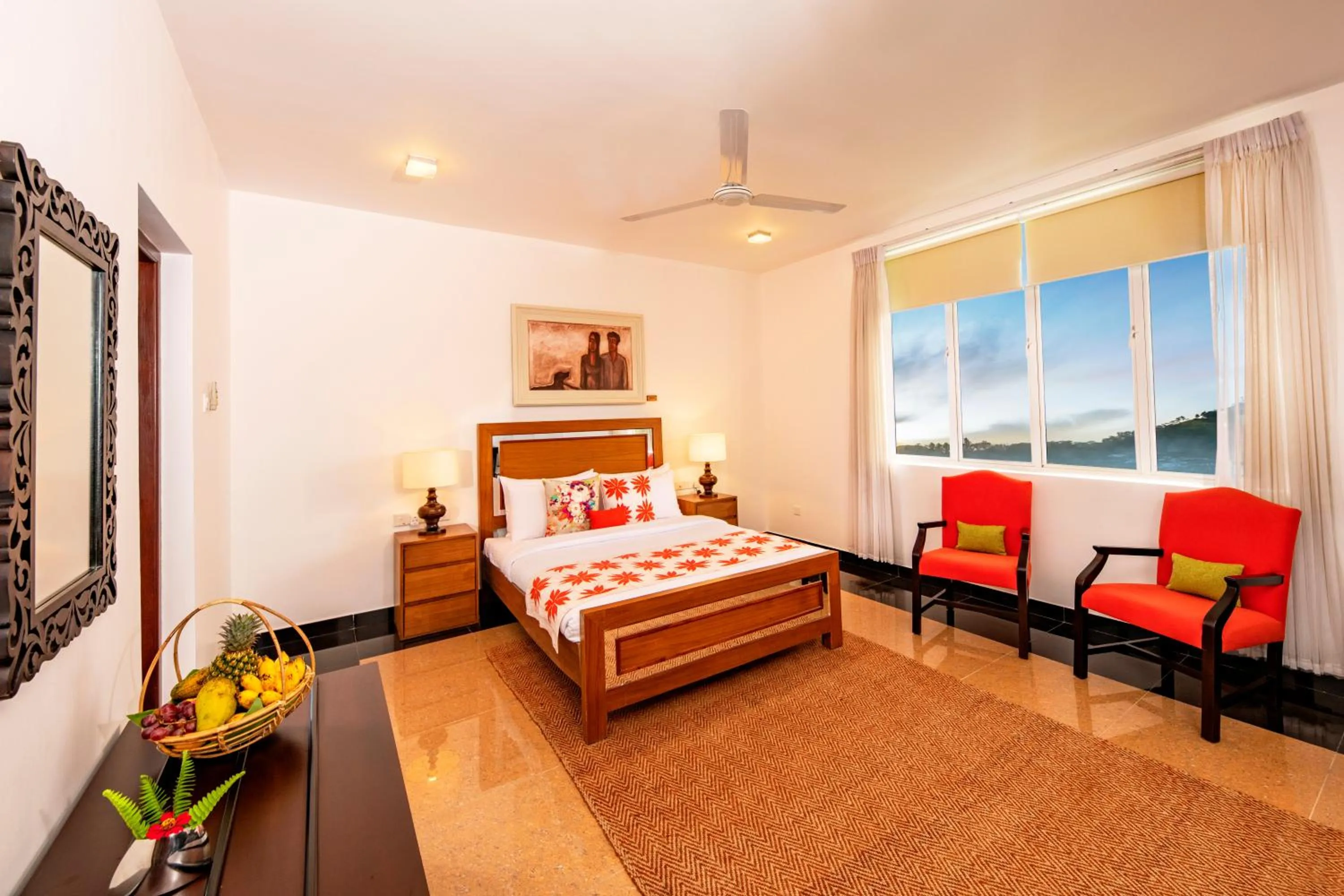 Bed in Fox Kandy by Fox Resorts - Luxury in the Mist