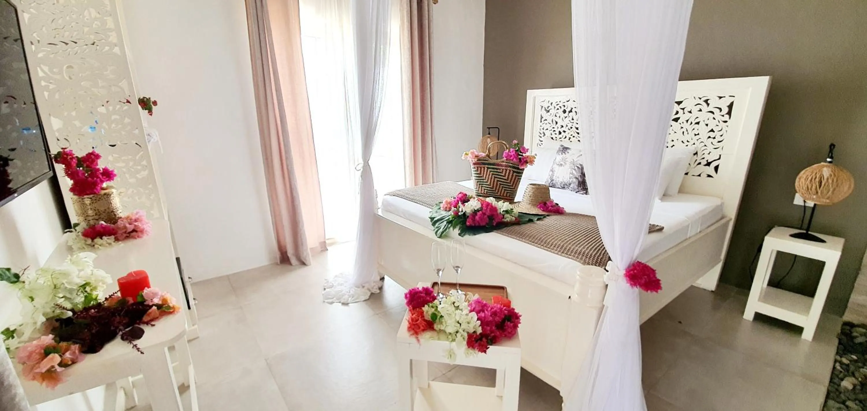 ARYA Boutique Resort