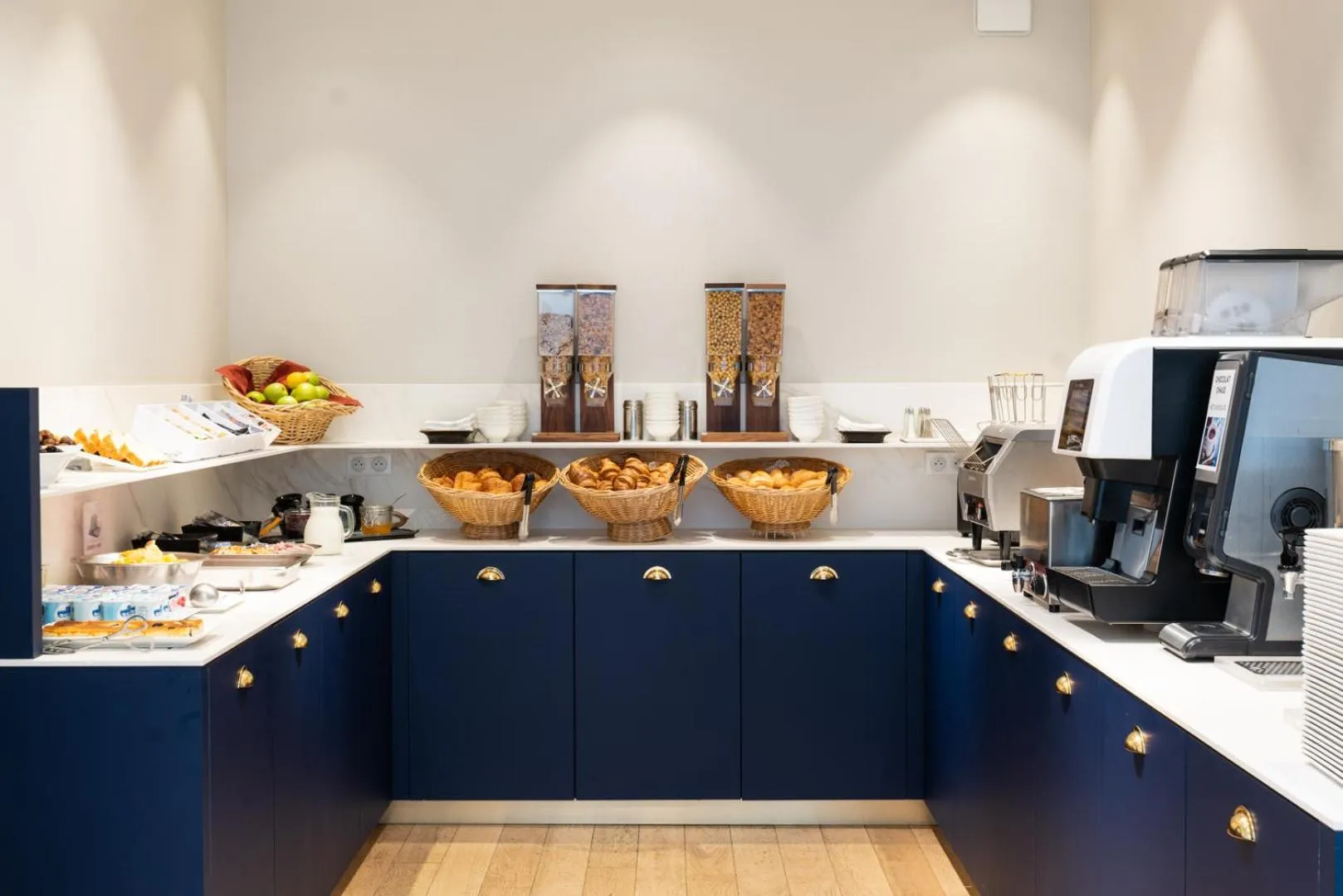 Breakfast in Hotel De L'univers