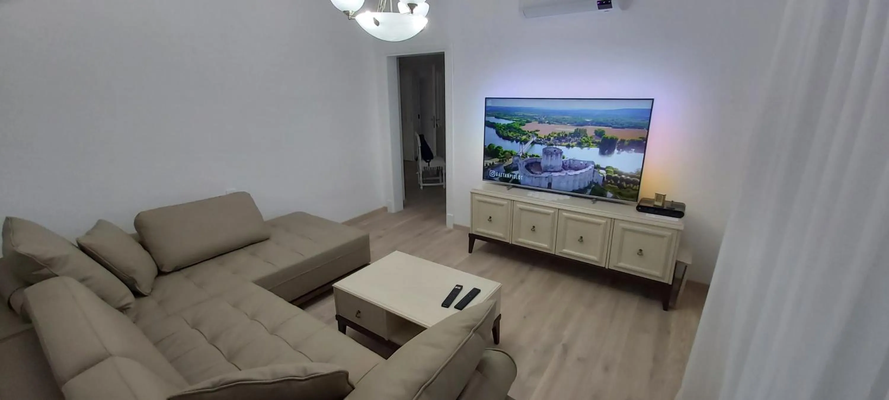 TV and multimedia in Apartment Kula Đurišić