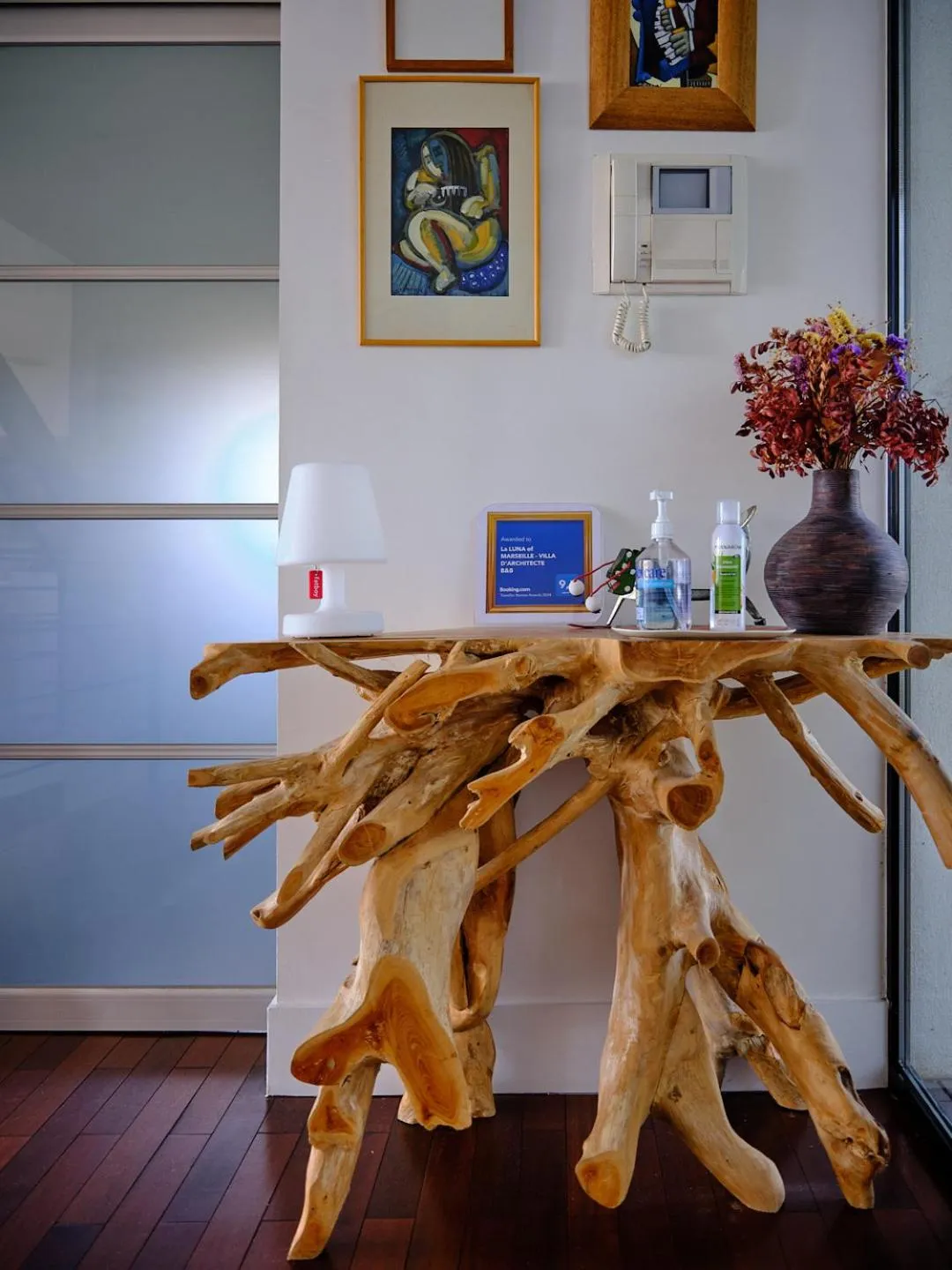 La LUNA of MARSEILLE - VILLA D'ARCHITECTE B&B