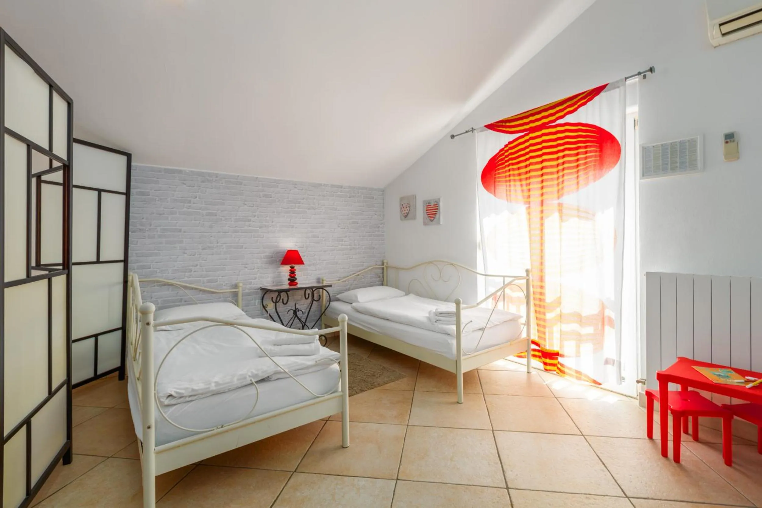 Bed in Trbović Apartments Peaceful stay with Free Parking, Pet-Friendly, and Bike Storage in Umag