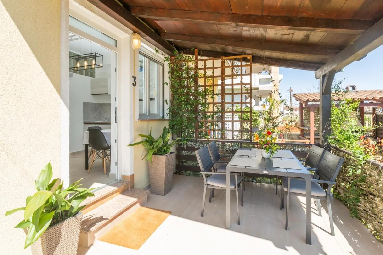 Balcony/Terrace in Trbović Apartments Peaceful stay with Free Parking, Pet-Friendly, and Bike Storage in Umag