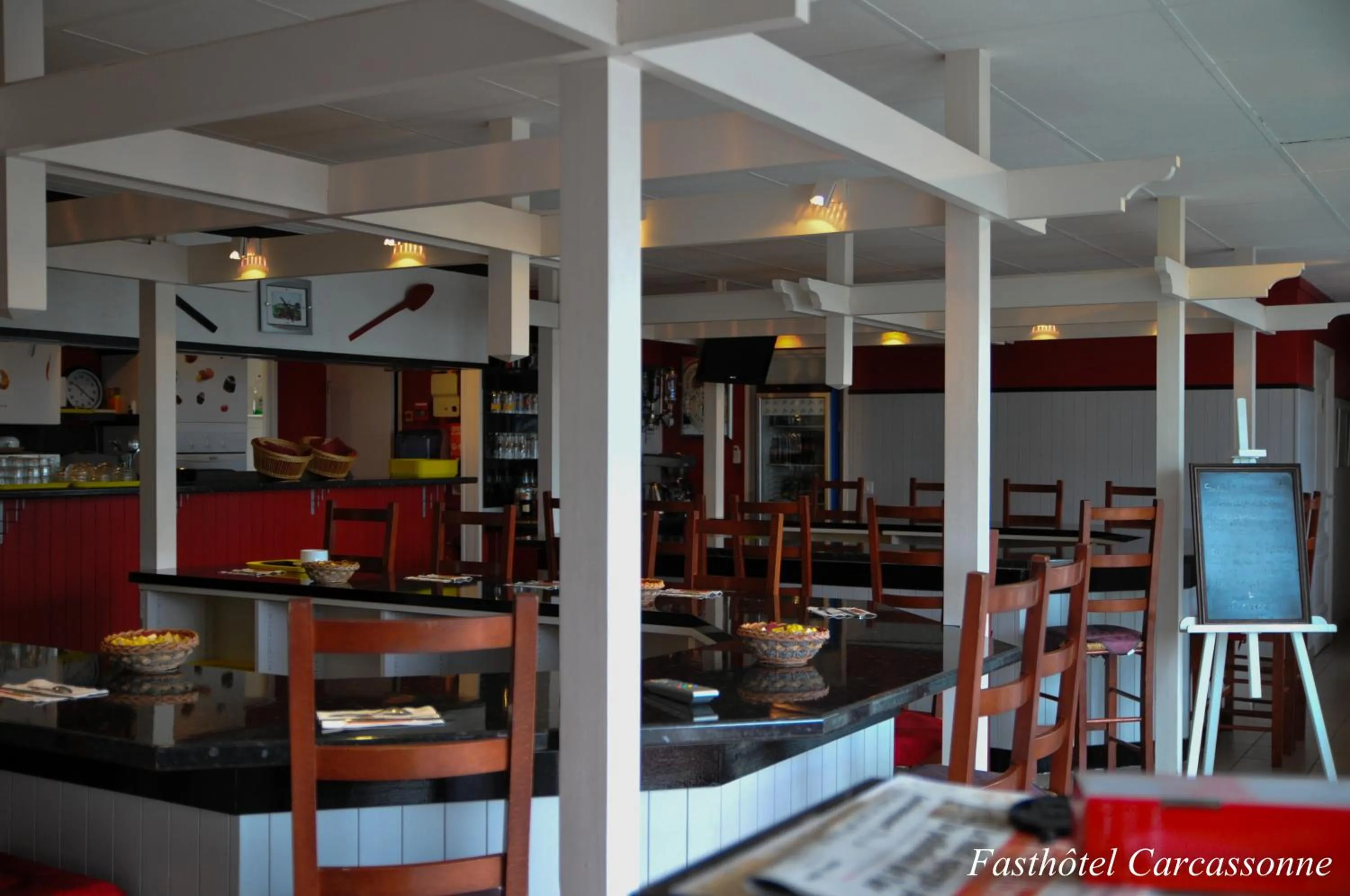 Restaurant/places to eat in Fasthotel Carcassonne