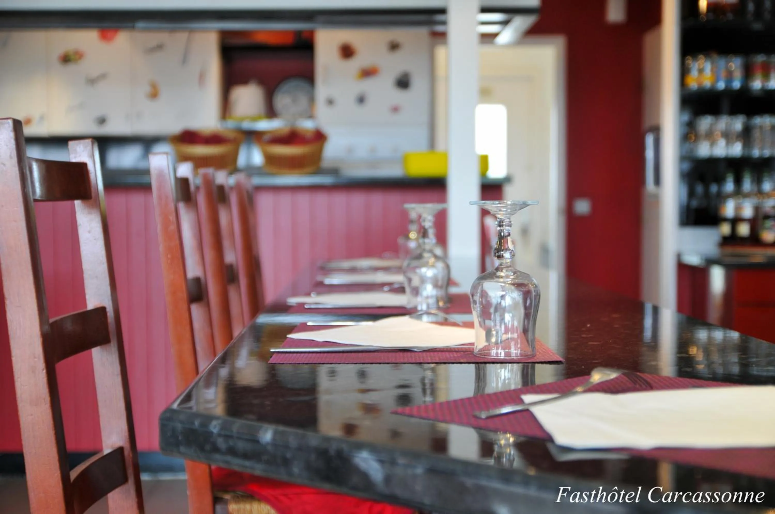 Restaurant/places to eat in Fasthotel Carcassonne