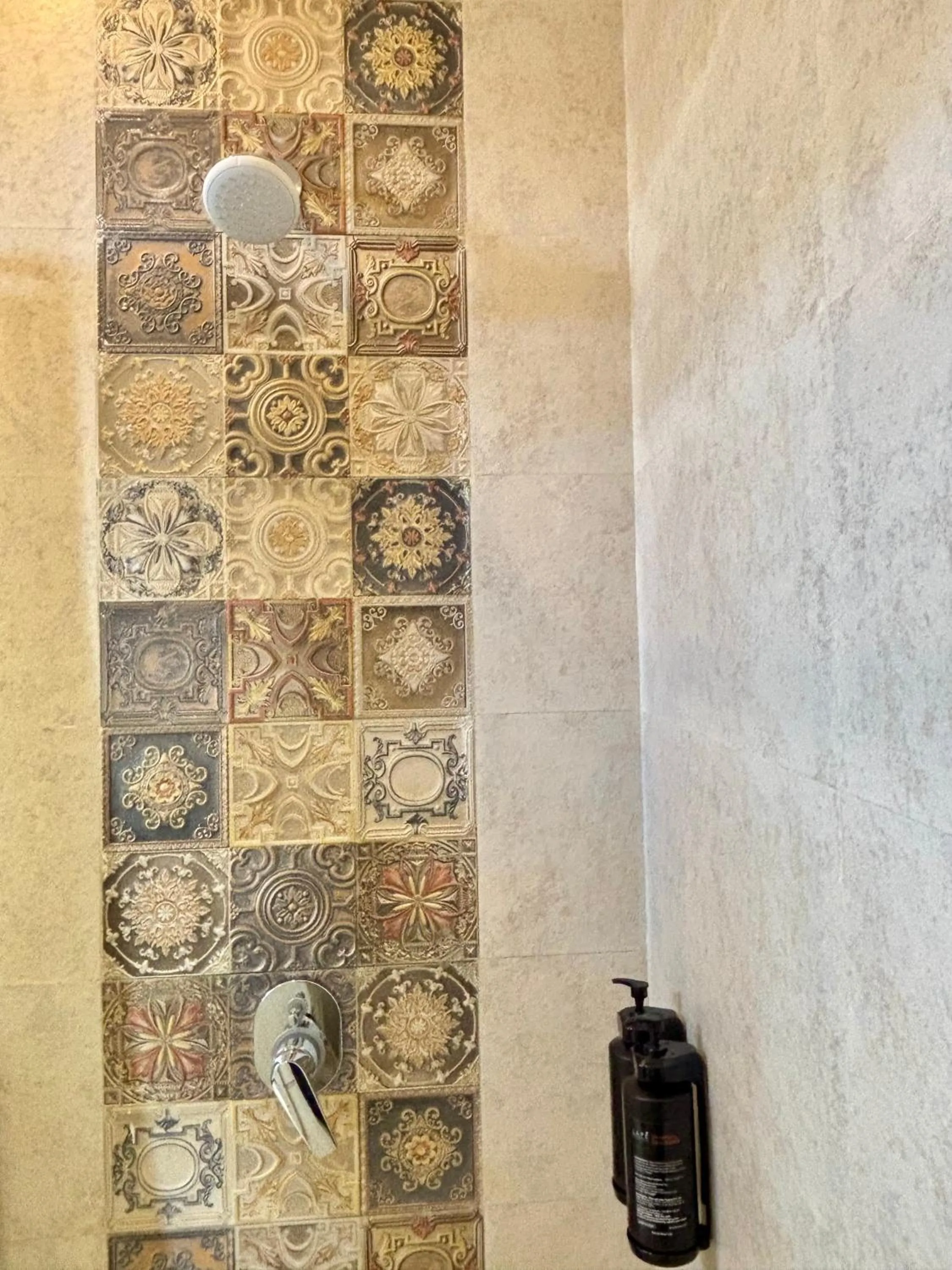 Bathroom in Kankariya Heritage