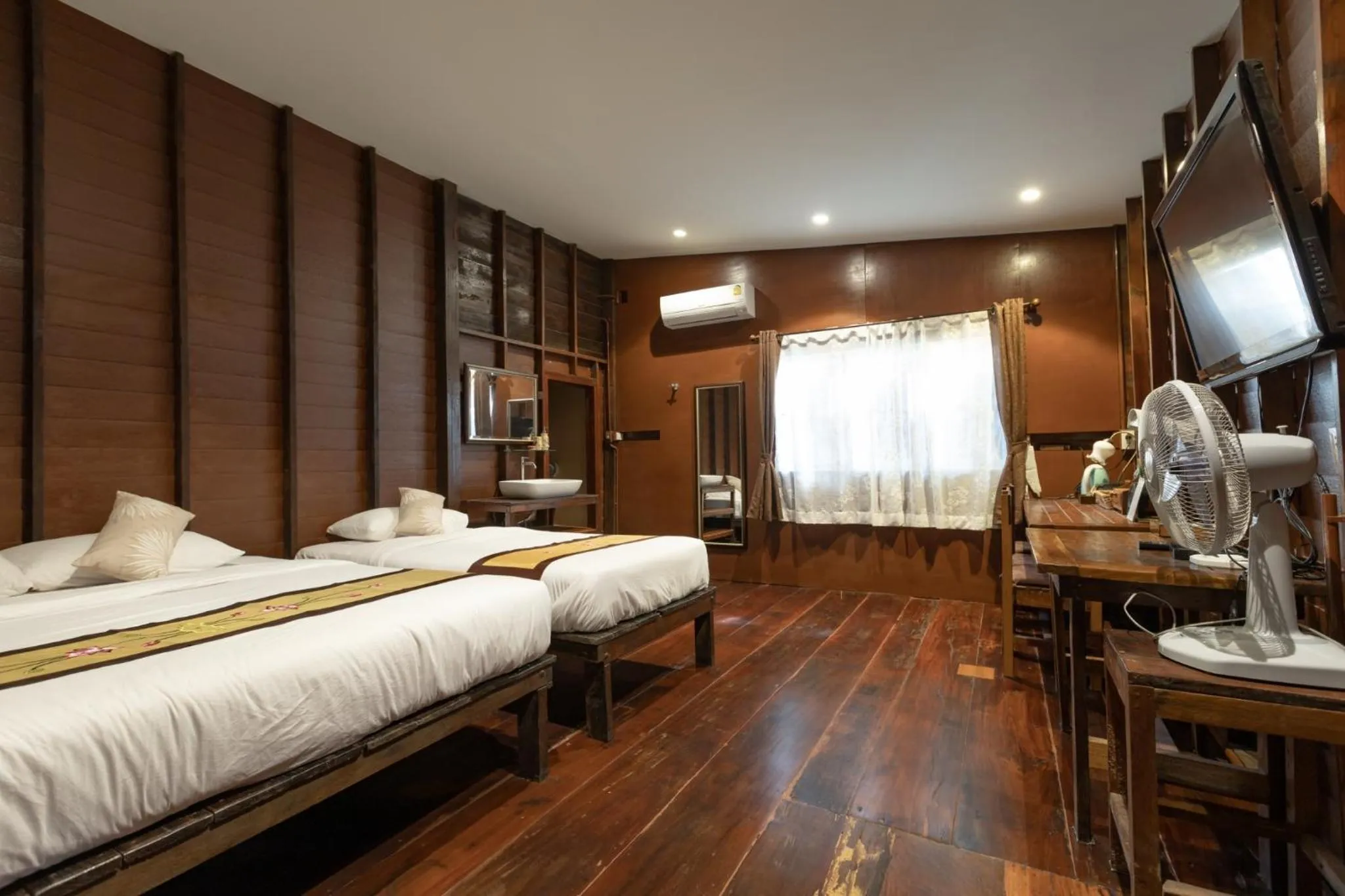 Bed in Reuan Vilawan