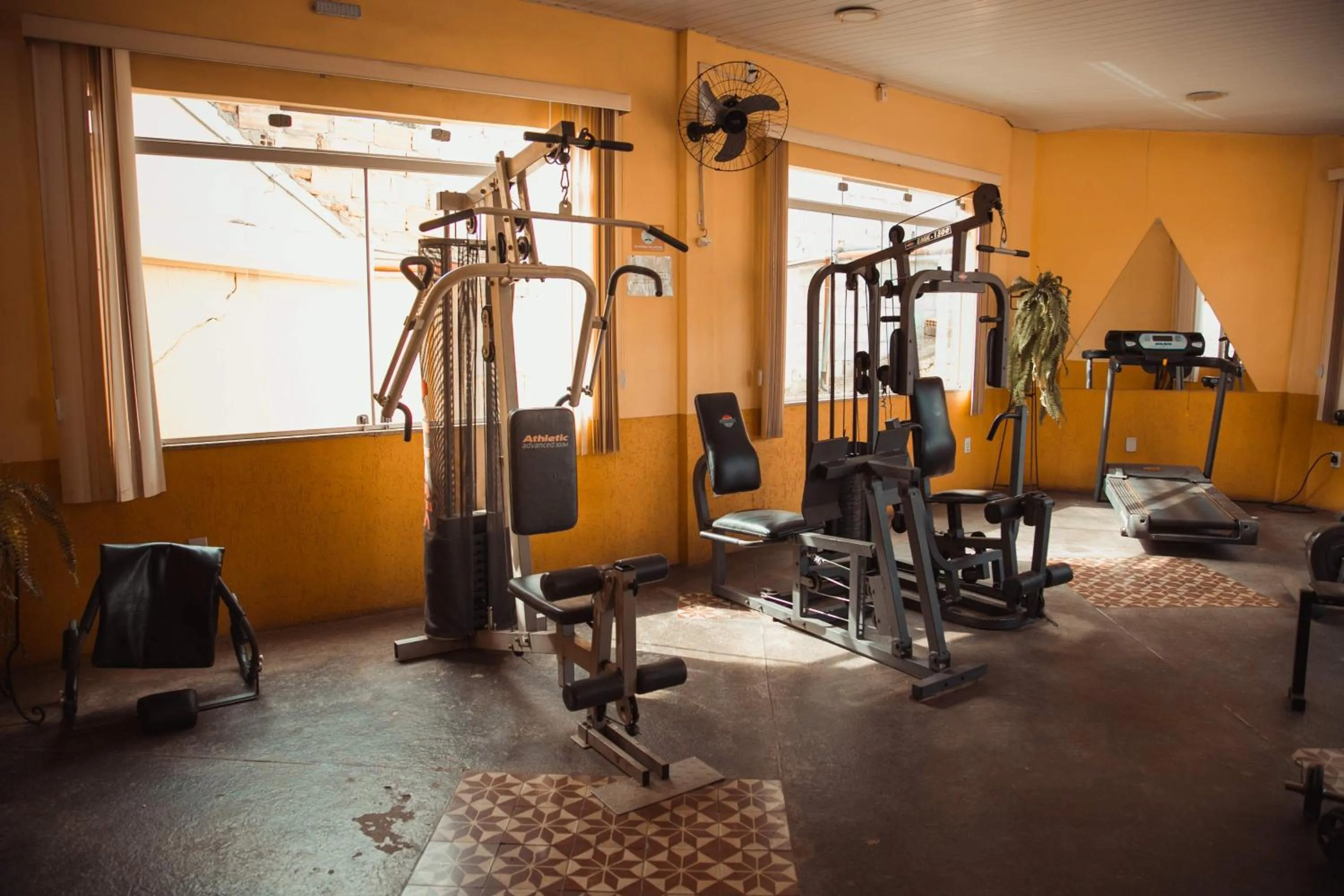 Fitness centre/facilities in Hotel Meri Conselheiro Lafaiete